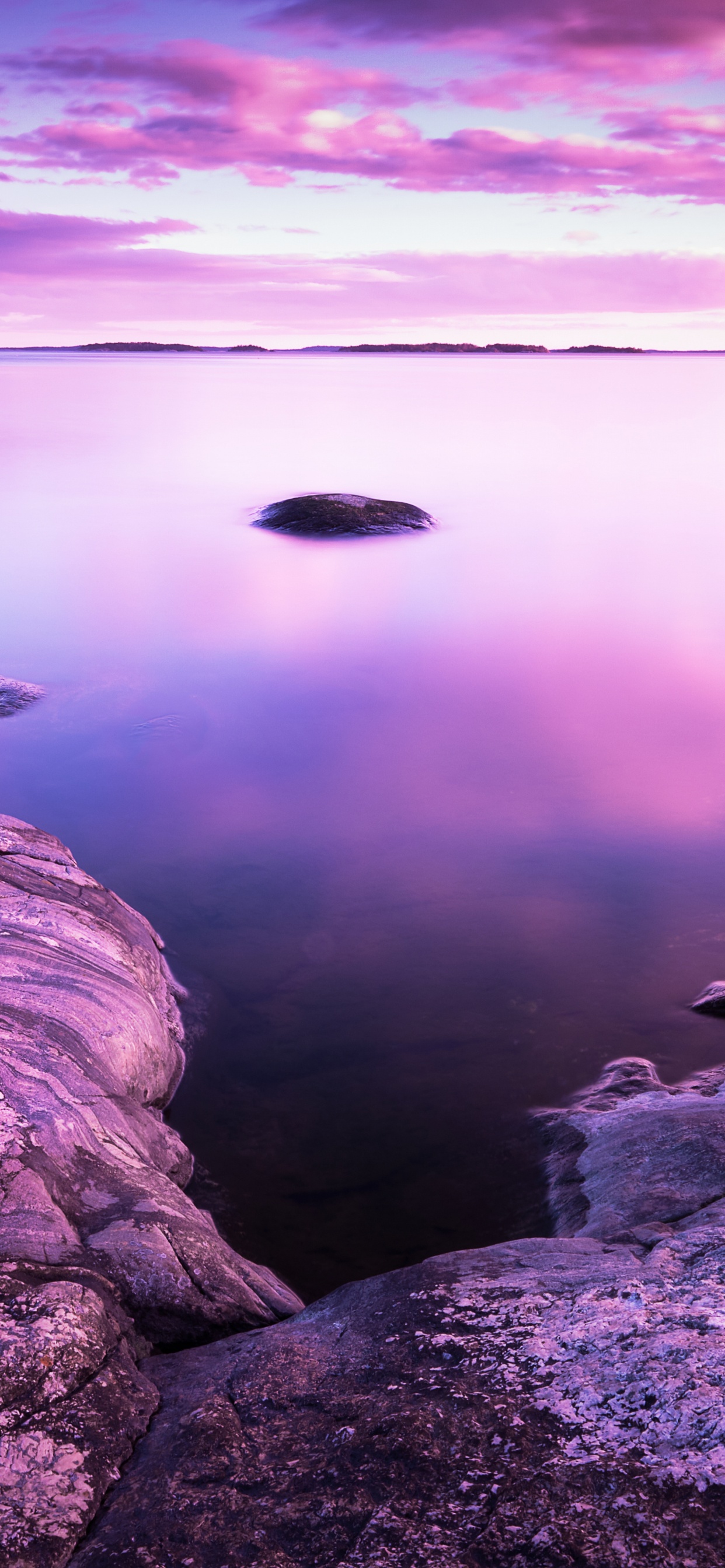 Gewässer, Natur, Naturlandschaft, Purpur, Meer. Wallpaper in 1242x2688 Resolution