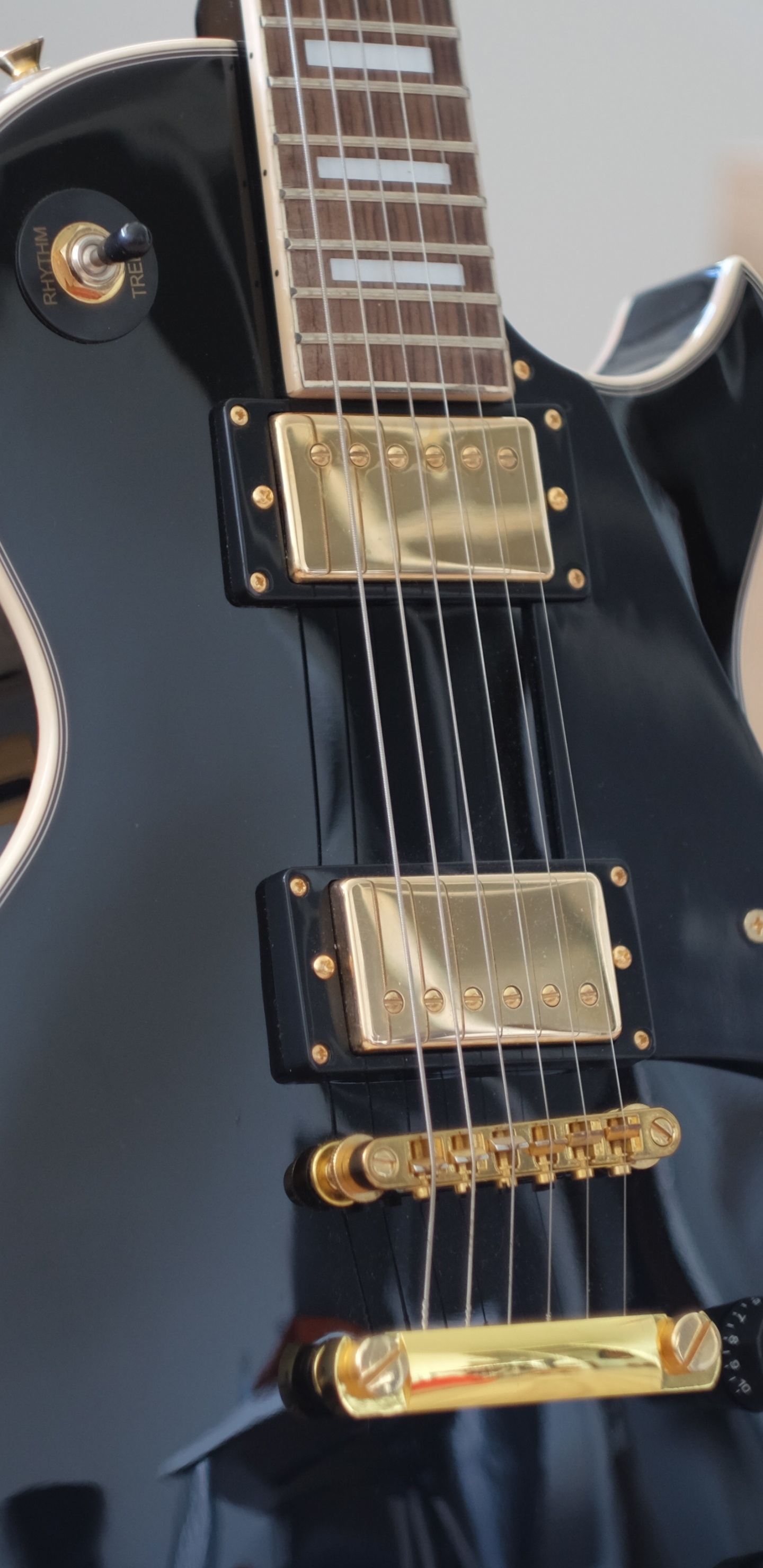 Electric Guitar, Guitar, Bass Guitar, Guitarist, Acoustic Guitar. Wallpaper in 1440x2960 Resolution