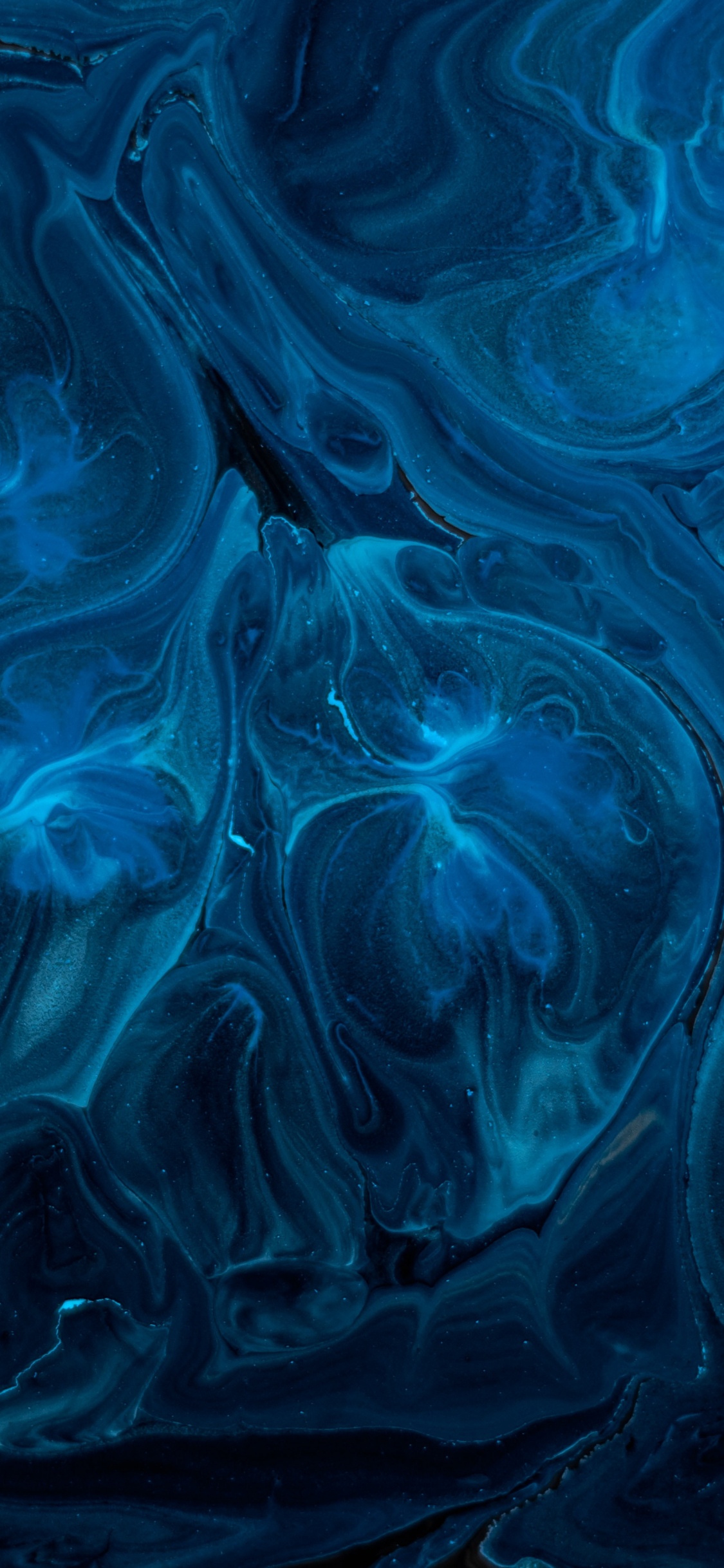 Blue and Black Abstract Painting. Wallpaper in 1125x2436 Resolution