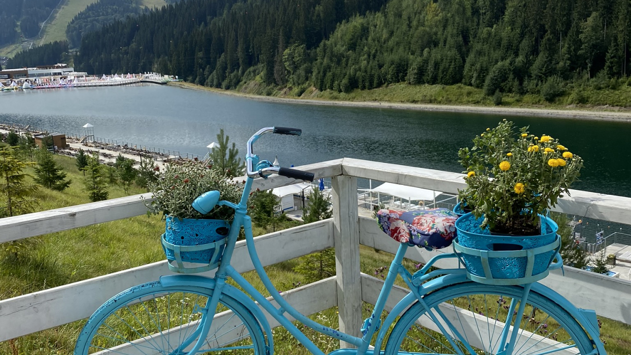 Wasser, Fahrradverleih, Tourismus, Radfahren, Bergkette. Wallpaper in 1280x720 Resolution