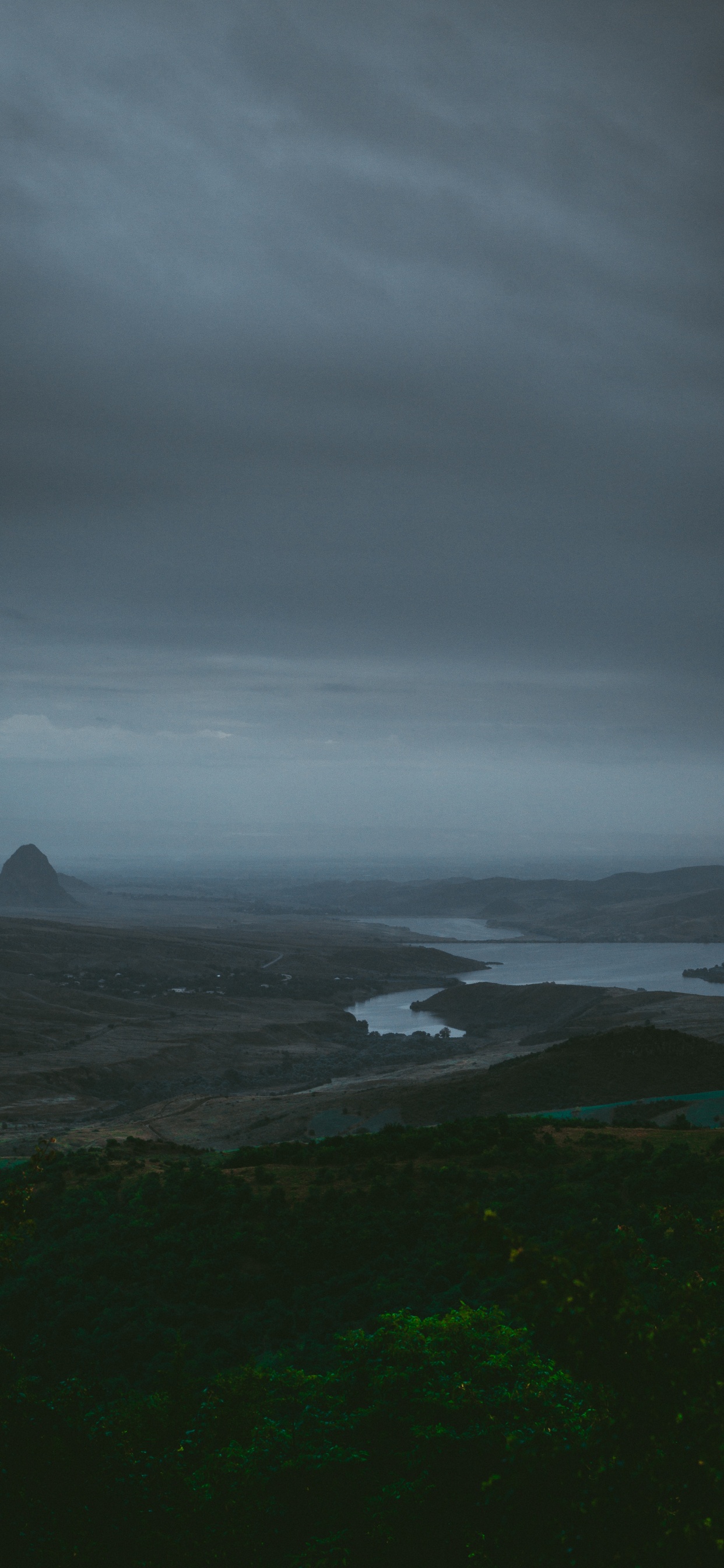 Highland, Verde, Ambiente, Mar, Oceano. Wallpaper in 1242x2688 Resolution