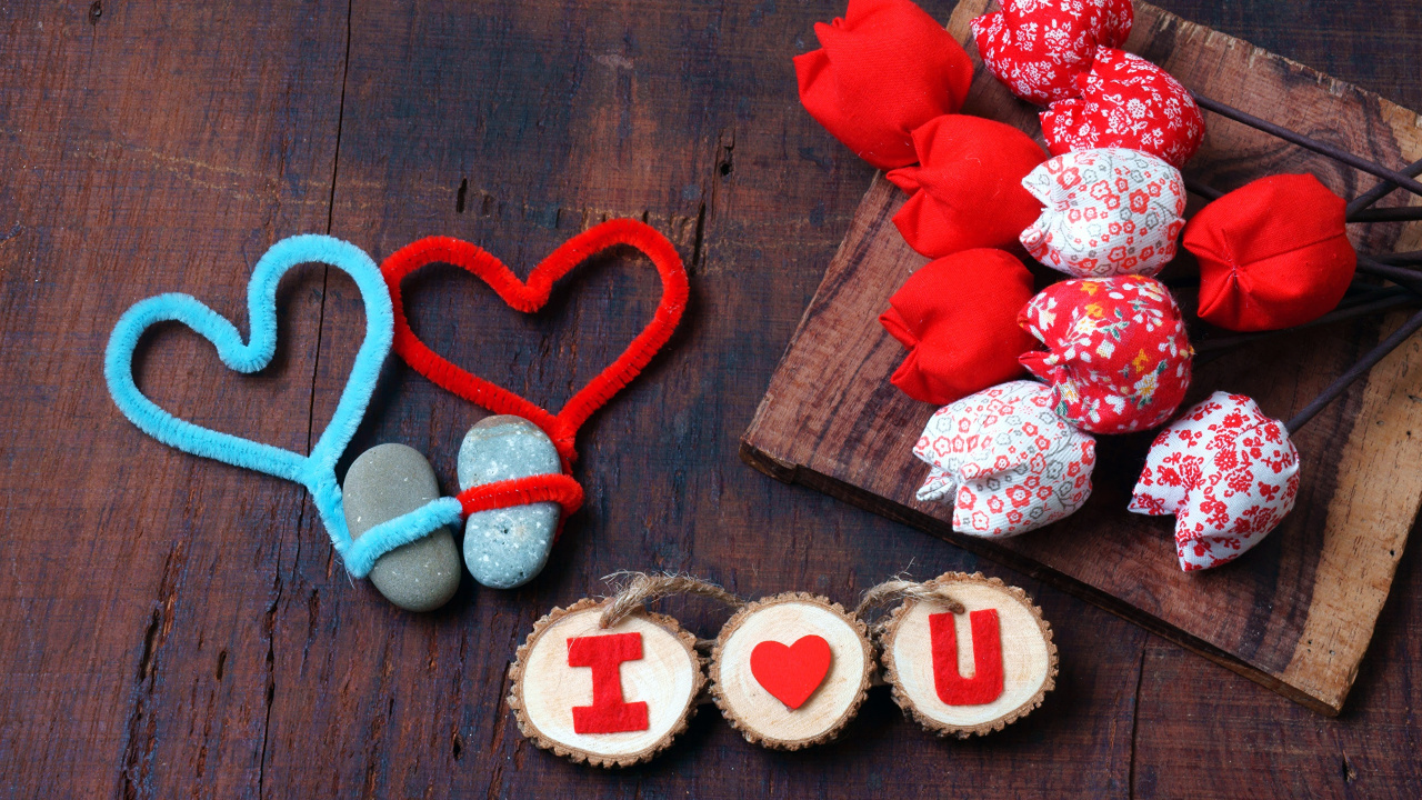 Heart, Love, Confectionery, Sweetness, Romance. Wallpaper in 1280x720 Resolution