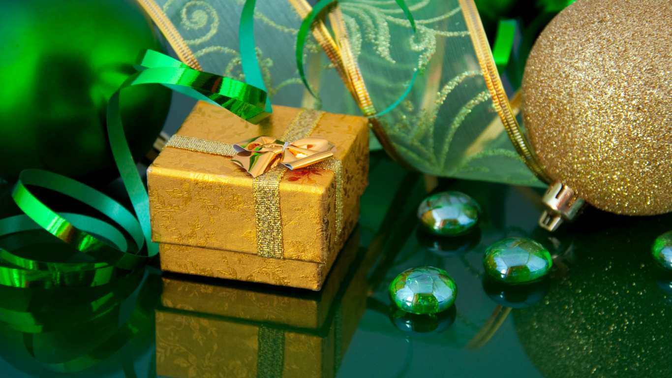 圣诞节那天, 圣诞节的装饰品, 新的一年, 圣诞装饰, 假日 壁纸 1366x768 允许