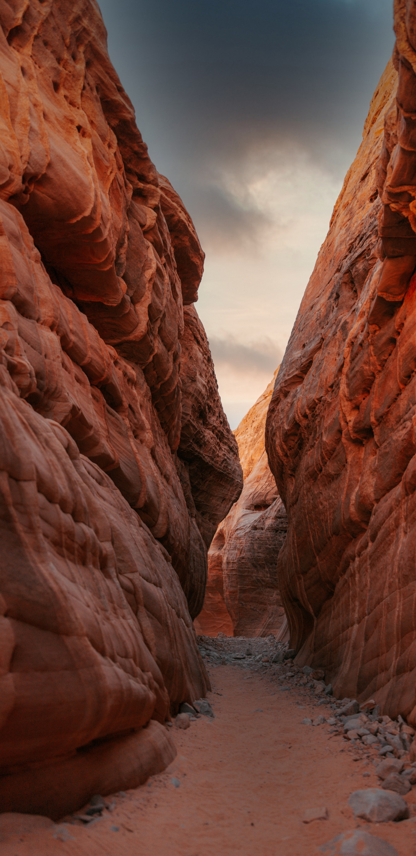 Cloud, Ecoregion, Bedrock, Natural Landscape, Landscape. Wallpaper in 1440x2960 Resolution