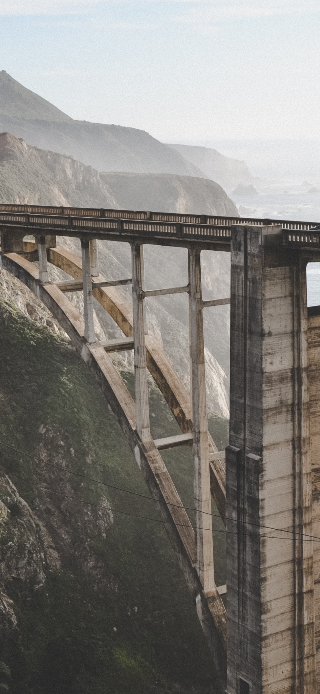 Eau, Pont, Bâtiment, Pont en Béton, Clôture. Wallpaper in 1125x2436 Resolution