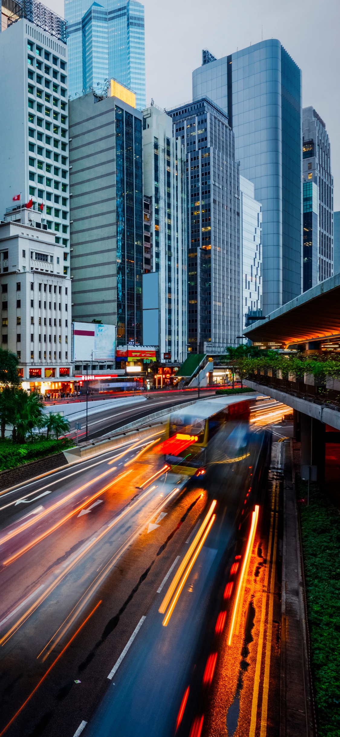 Docs24, Gratte-ciel, Bâtiment, la Journée, L'éclairage Automobile. Wallpaper in 1125x2436 Resolution