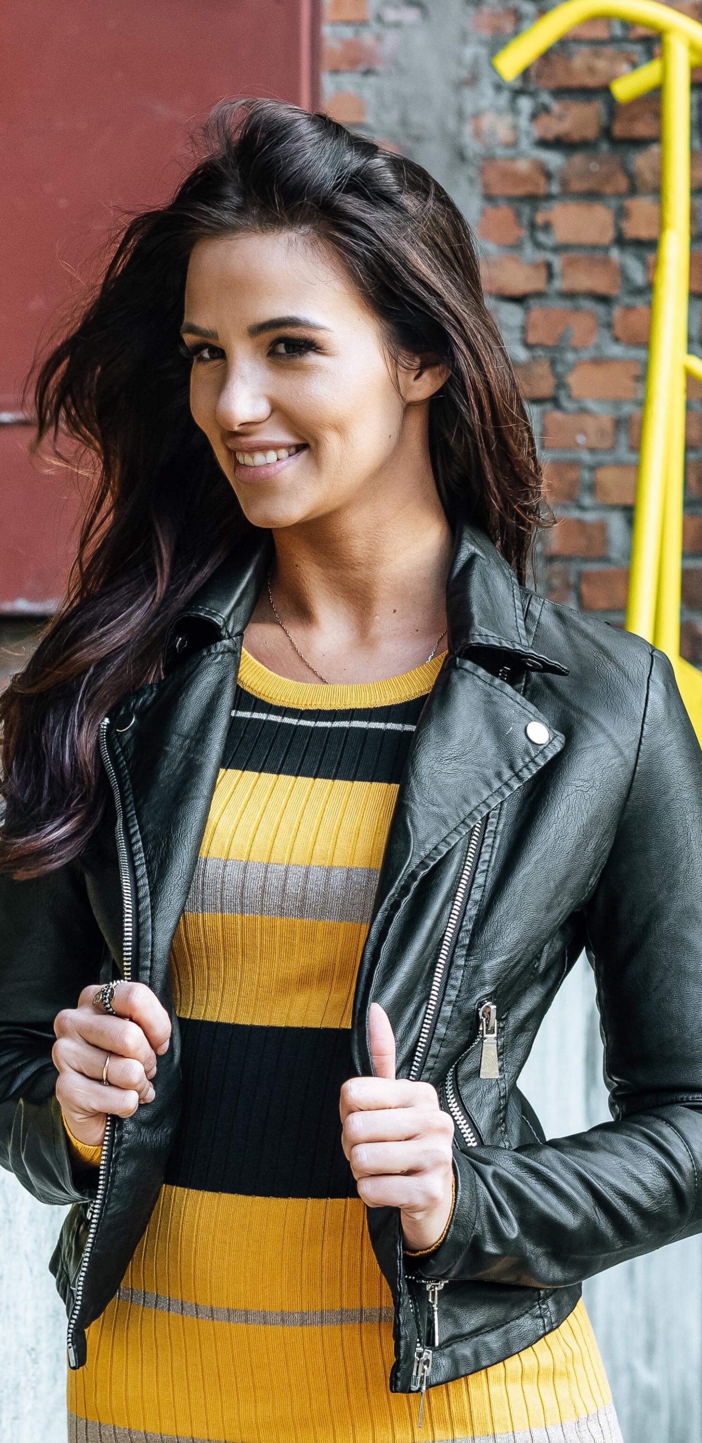 Jean, Gelb, Street Fashion, Kleidung, Jacke. Wallpaper in 1440x2960 Resolution