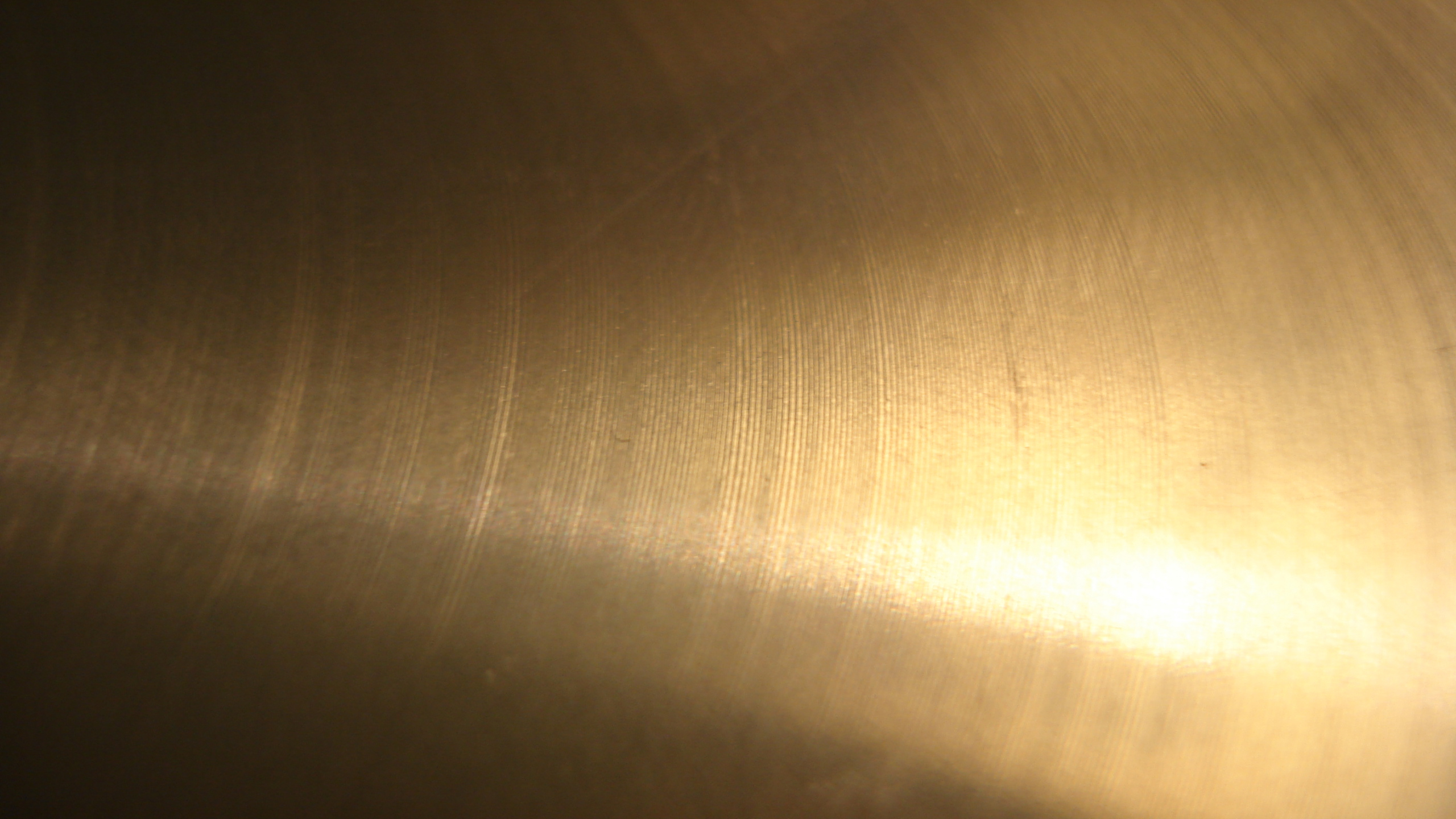 Braune Holzoberfläche Mit Licht. Wallpaper in 2560x1440 Resolution