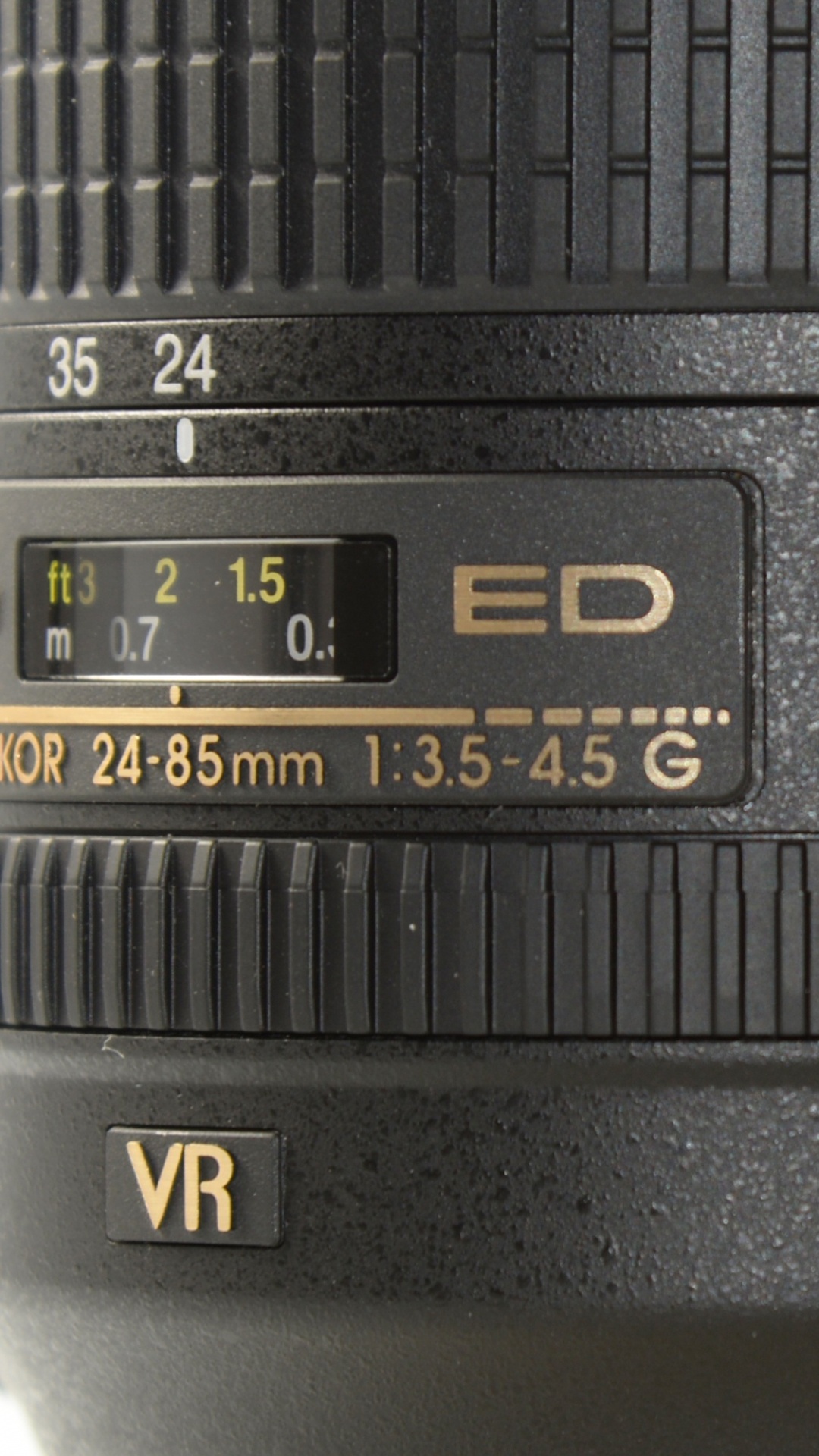 Schwarzes Nikon Dslr Kameraobjektiv. Wallpaper in 1080x1920 Resolution