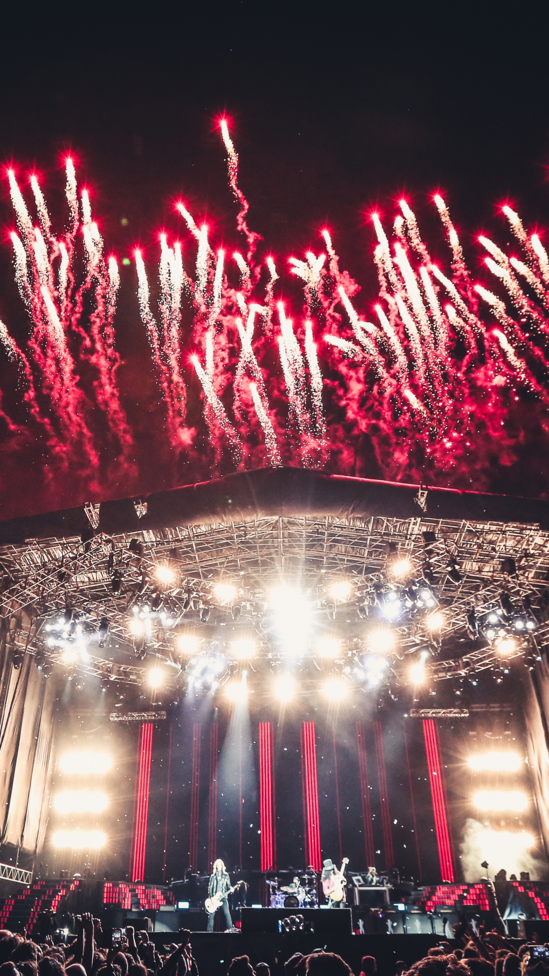 Not in This Lifetime Tour, Guns N Roses, Concert, Fireworks, Event. Wallpaper in 1080x1920 Resolution