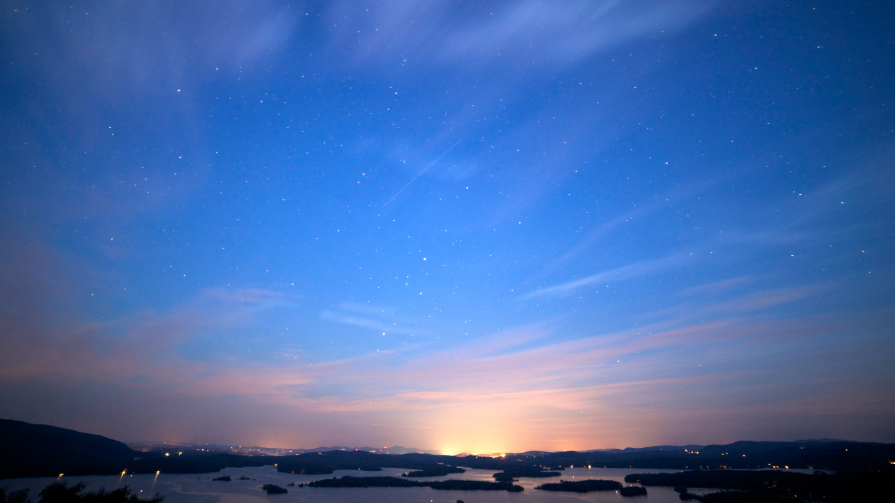 Silhouette de Montagne Sous Ciel Bleu Pendant le Coucher du Soleil. Wallpaper in 1280x720 Resolution