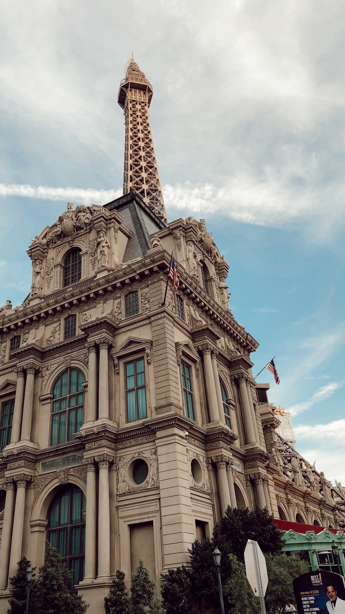 Hito, Turismo, Torre, Spire, Finial. Wallpaper in 1440x2560 Resolution