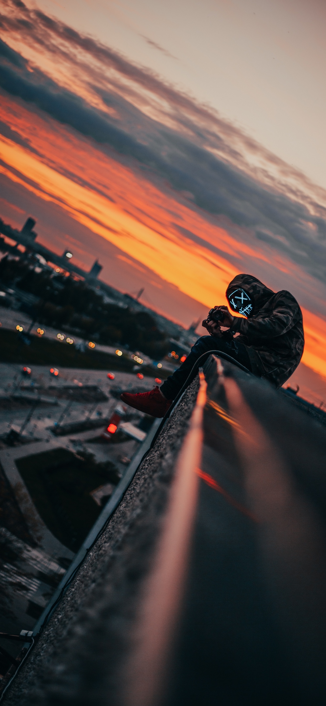 Ambiente, Agua, Asfalto, Iluminación Automotriz, la Luz Del Sol. Wallpaper in 1242x2688 Resolution