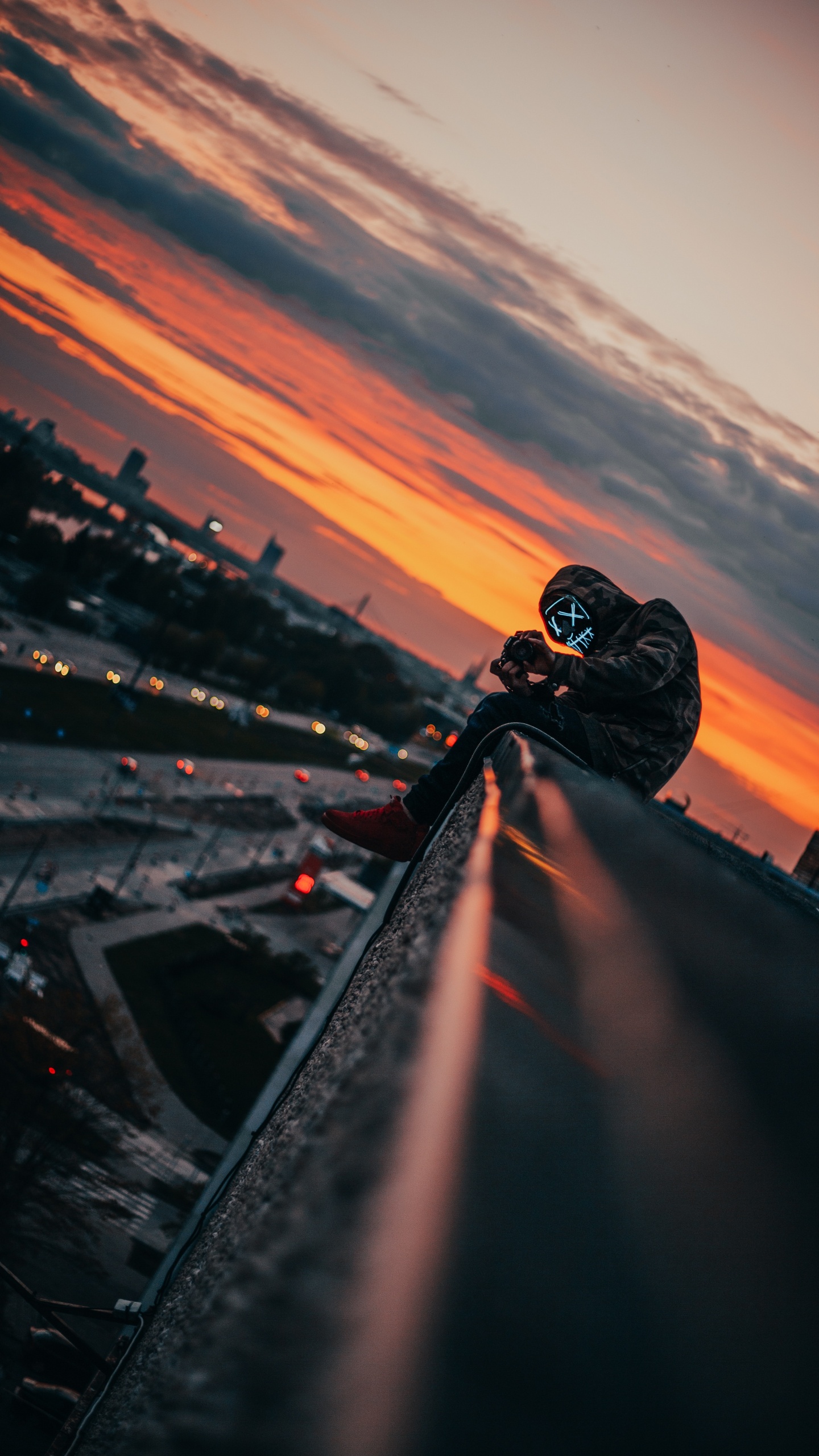 Cloud, Atmosphäre, Wasser, Asphalt, Automotive Lighting. Wallpaper in 1440x2560 Resolution