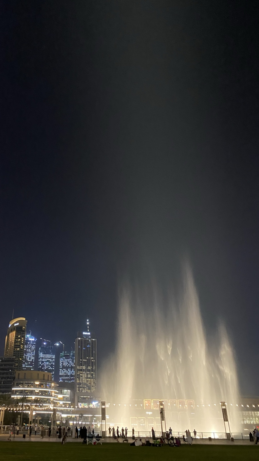 Body of Water, Night, Fountain, Nature, Tower Block. Wallpaper in 1080x1920 Resolution