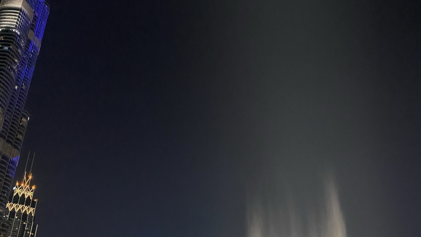 Body of Water, Night, Fountain, Nature, Tower Block. Wallpaper in 1366x768 Resolution