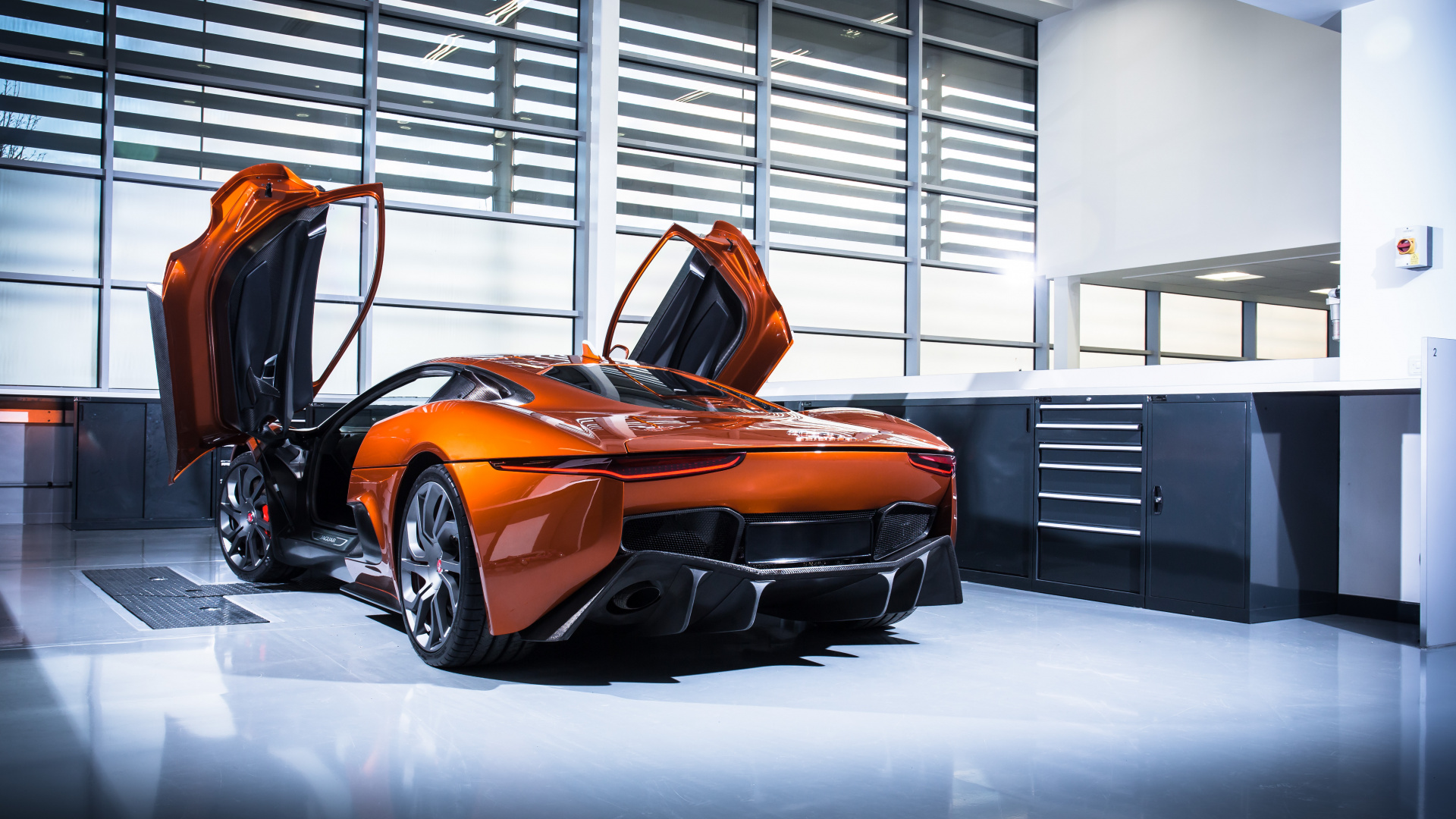 Orange Und Schwarzer Lamborghini Aventador. Wallpaper in 1920x1080 Resolution