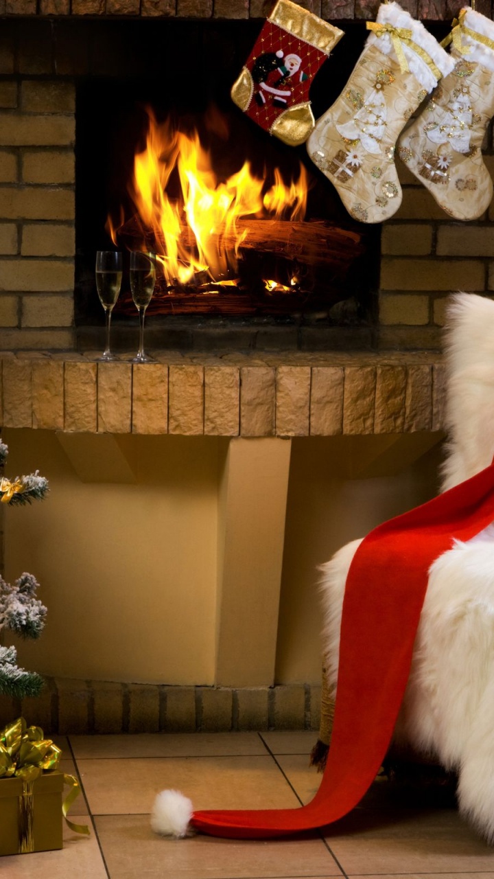 Christmas Day, Christmas Tree, Santa Claus, Christmas, Christmas Decoration. Wallpaper in 720x1280 Resolution