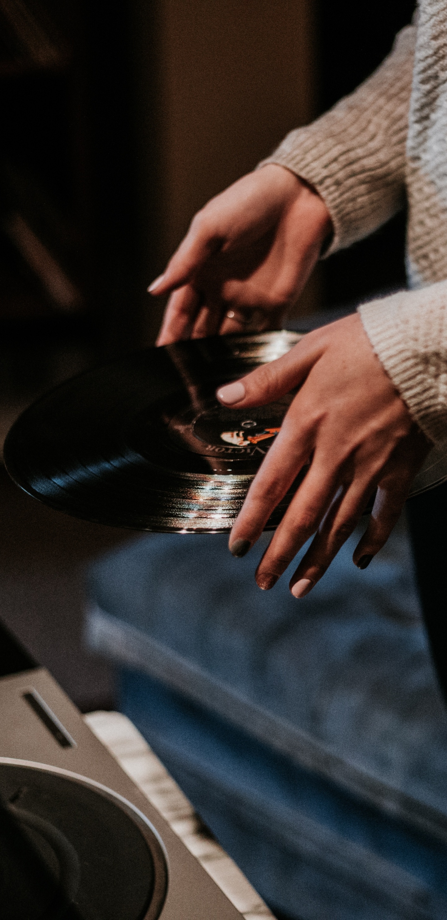 Music, Hand, Electronic Device, Fur, Performance. Wallpaper in 1440x2960 Resolution