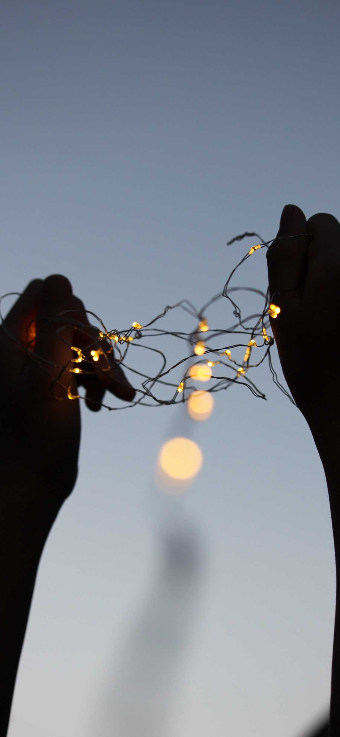 Garland, Christmas Lights, Light, Yellow, Christmas. Wallpaper in 1125x2436 Resolution