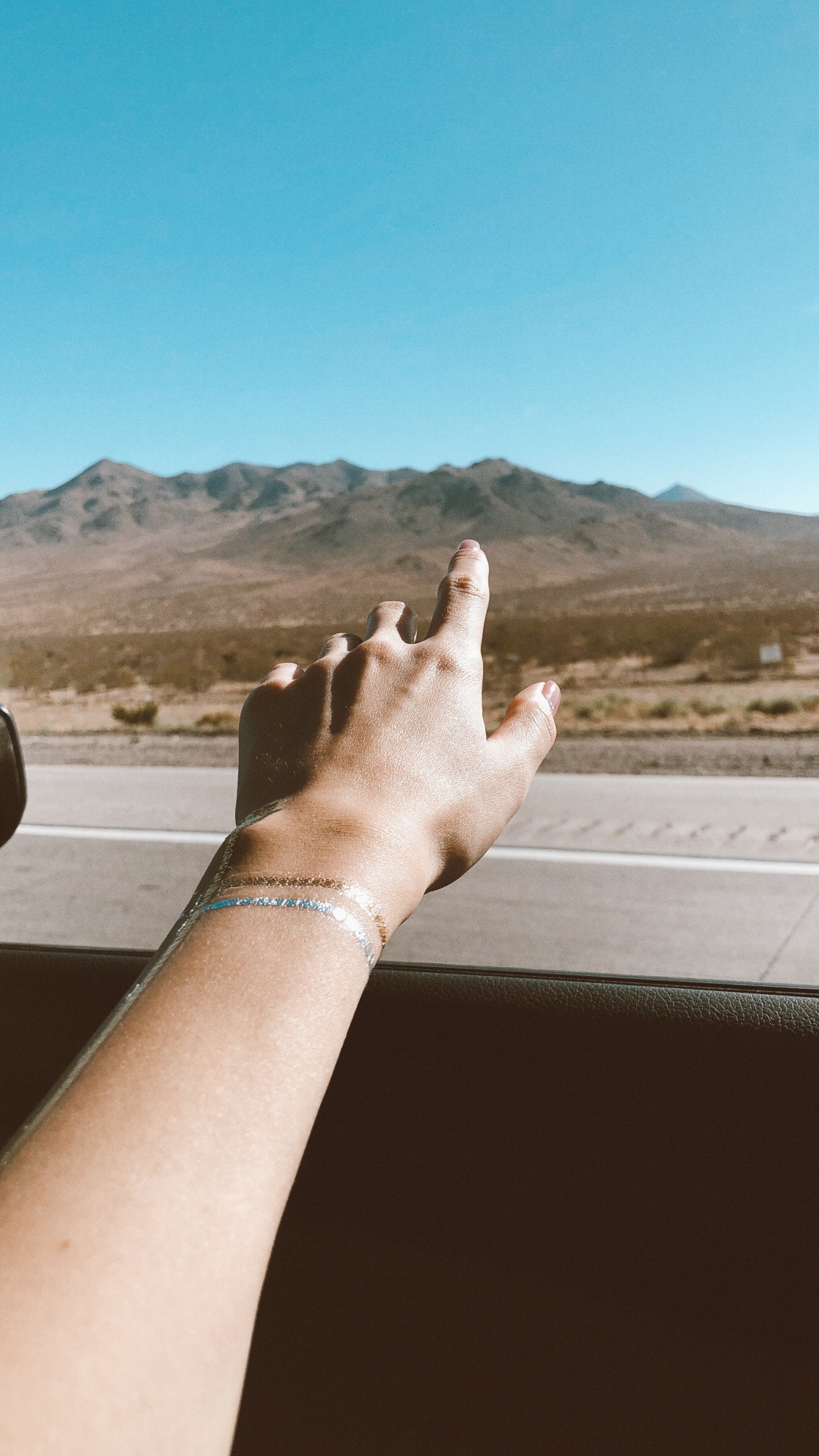 Desserts, Automotive Mirror, Finger, Mountainous Landforms, Wrist. Wallpaper in 1080x1920 Resolution