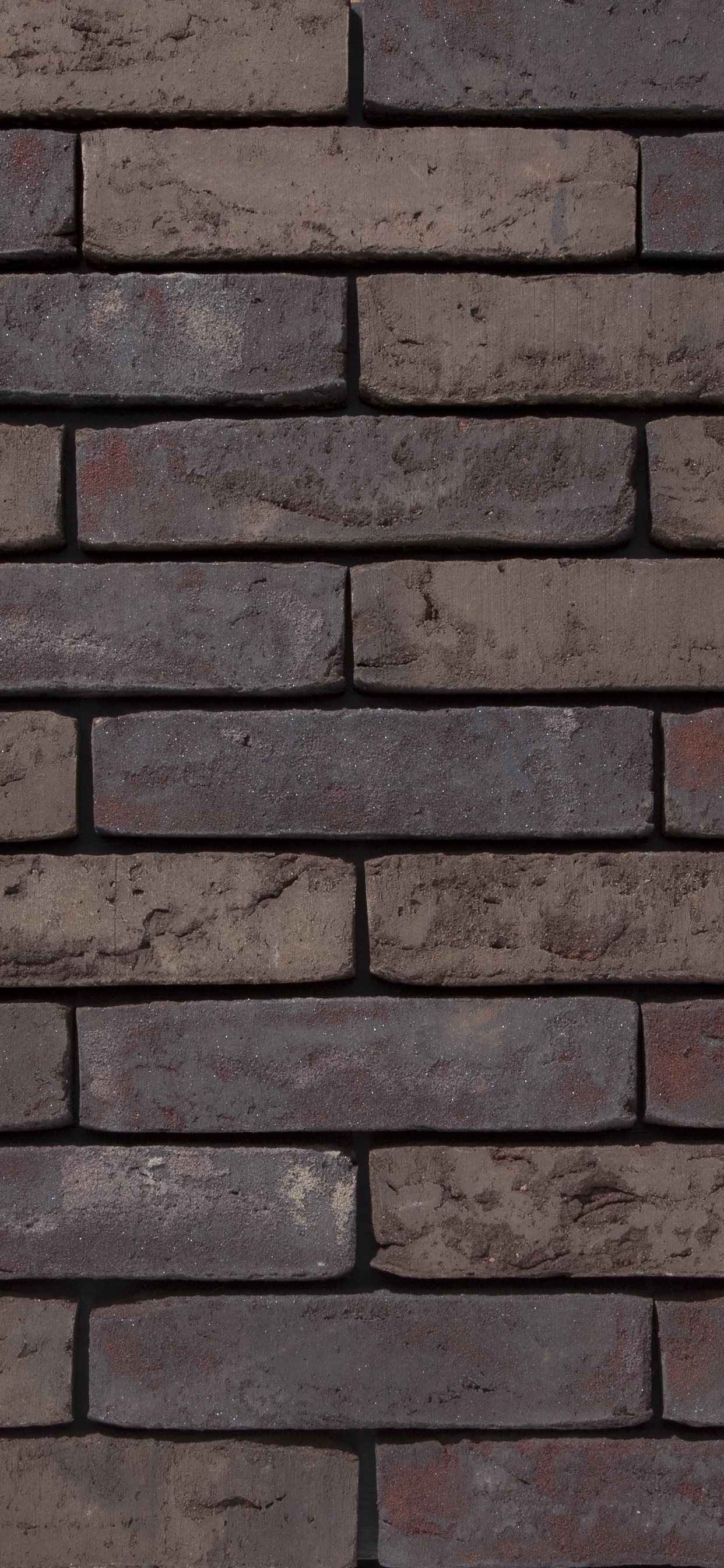 Mur de Briques Brunes et Noires. Wallpaper in 1242x2688 Resolution