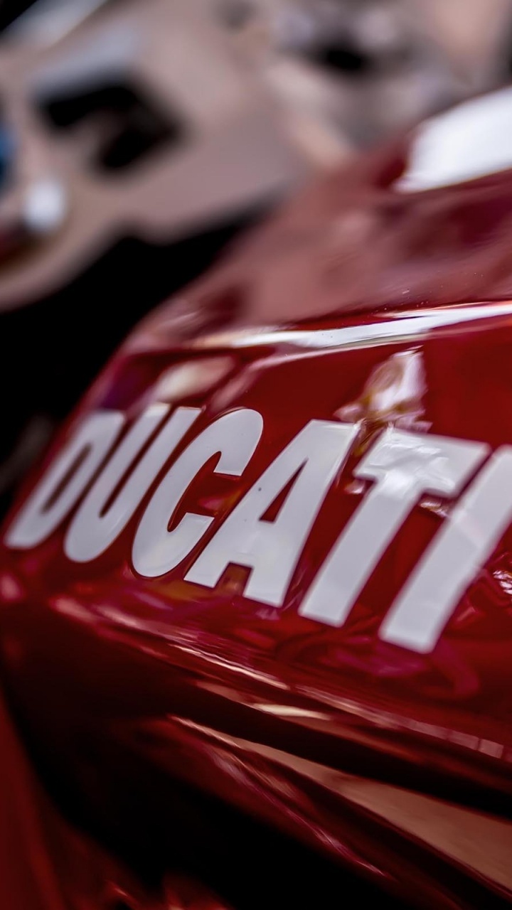 Paquete de Plástico Rojo y Blanco. Wallpaper in 720x1280 Resolution