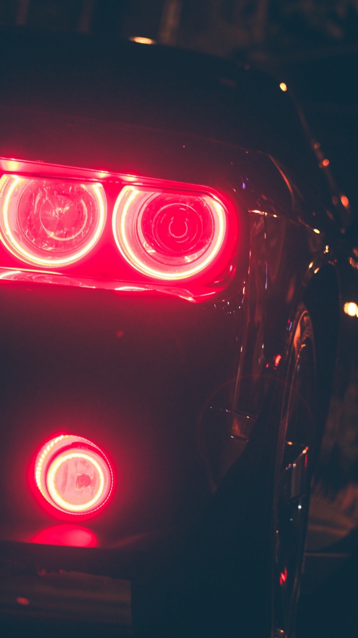 Luminaire Rouge et Blanc. Wallpaper in 720x1280 Resolution