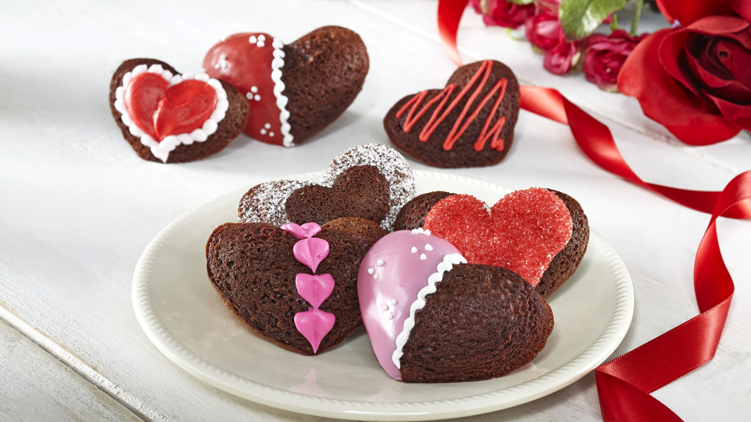 Gâteau au Chocolat, Dessert, le Jour de Valentines, Chocolat, Aliment. Wallpaper in 2560x1440 Resolution