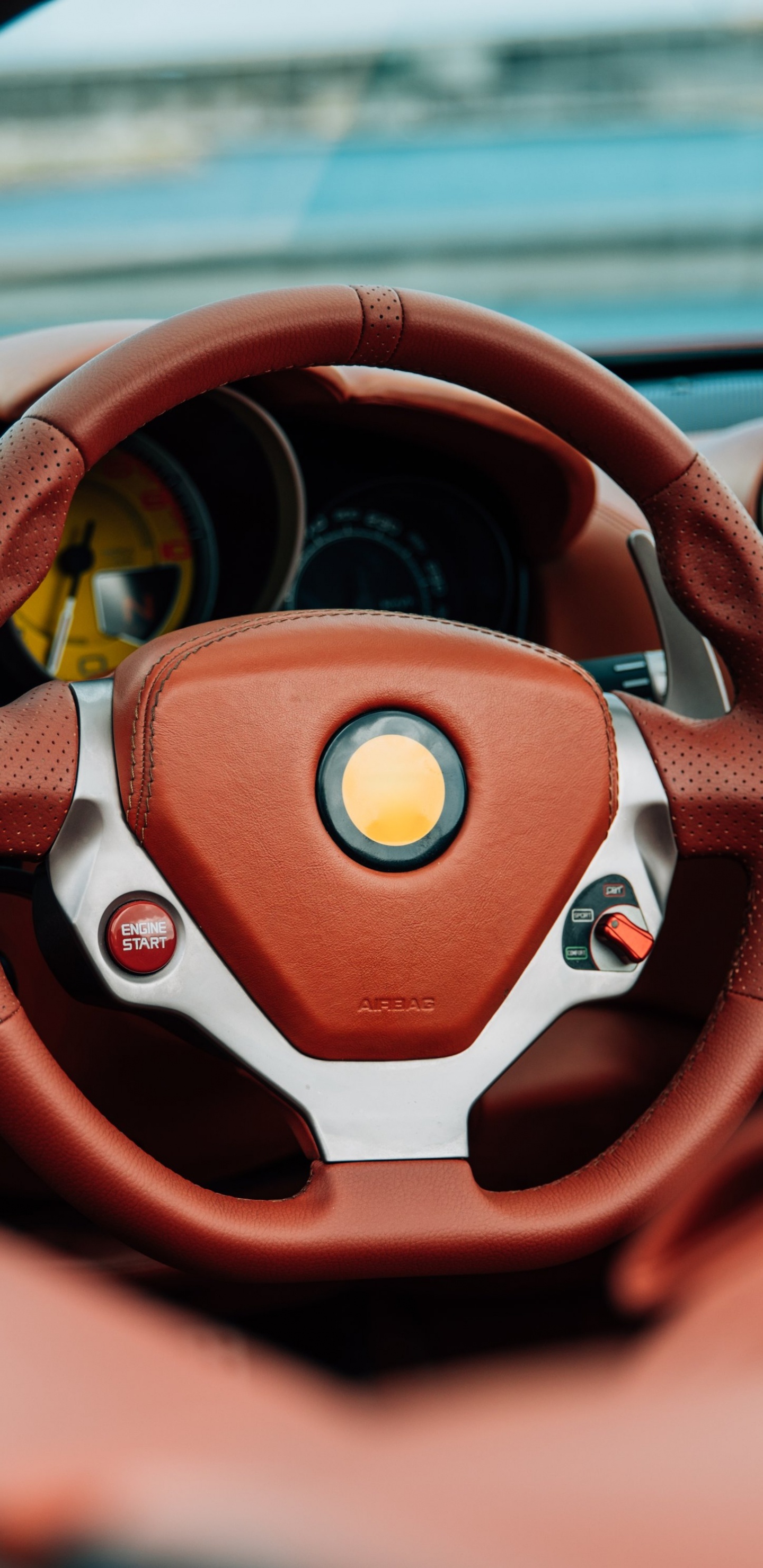 Volant Bmw Orange et Noir. Wallpaper in 1440x2960 Resolution