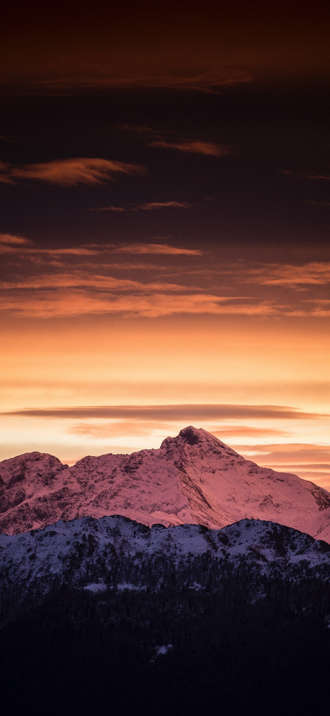 Bergigen Landschaftsformen, Afterglow, Cloud, Bergkette, Sonnenuntergang. Wallpaper in 1125x2436 Resolution