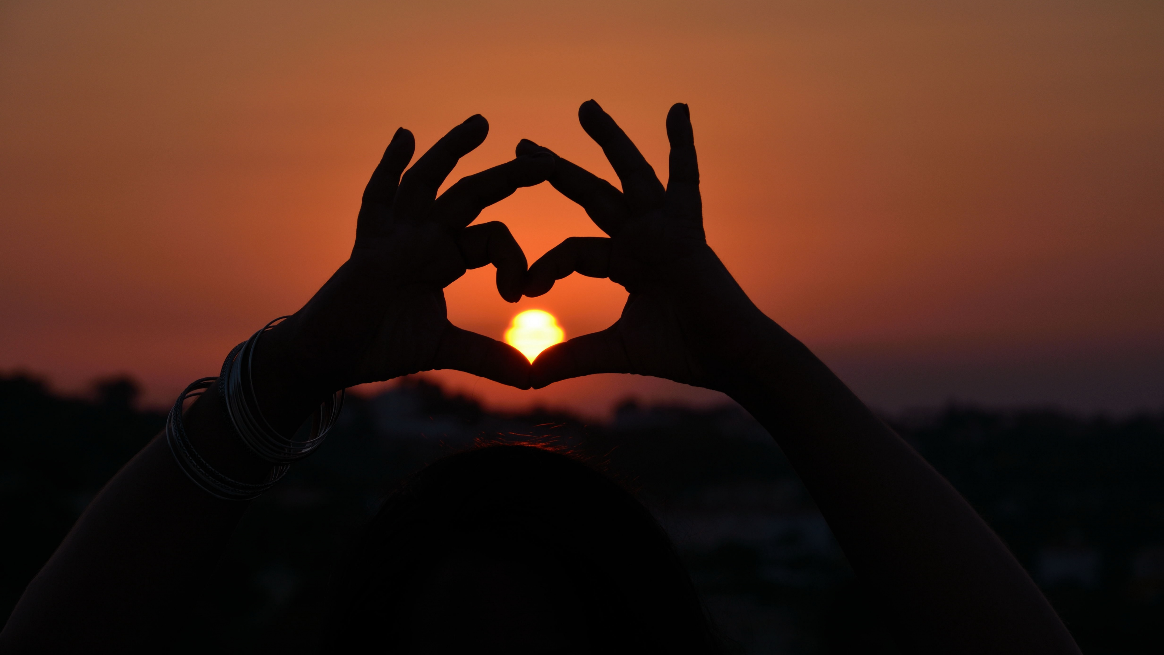 Sunset, Heart, Hand, Light, Orange. Wallpaper in 3840x2160 Resolution