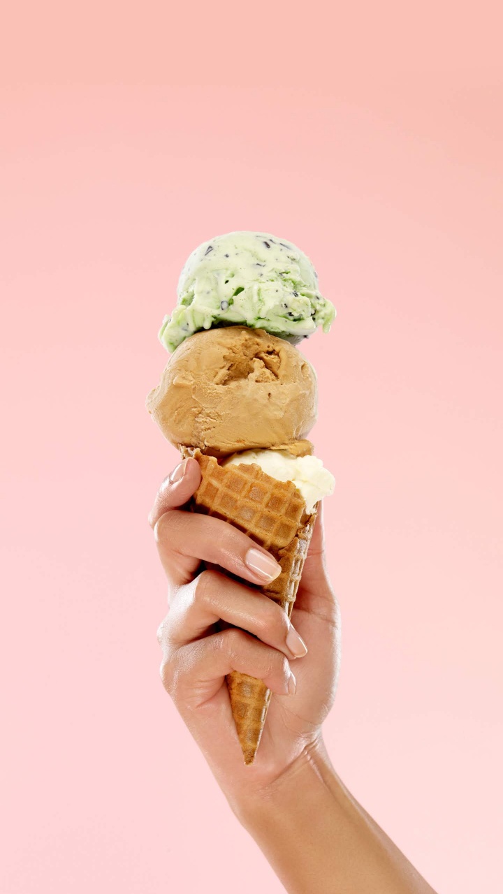 LG, LG G8 ThinQ, Cono de Helado, Alimento, Dulzura. Wallpaper in 720x1280 Resolution