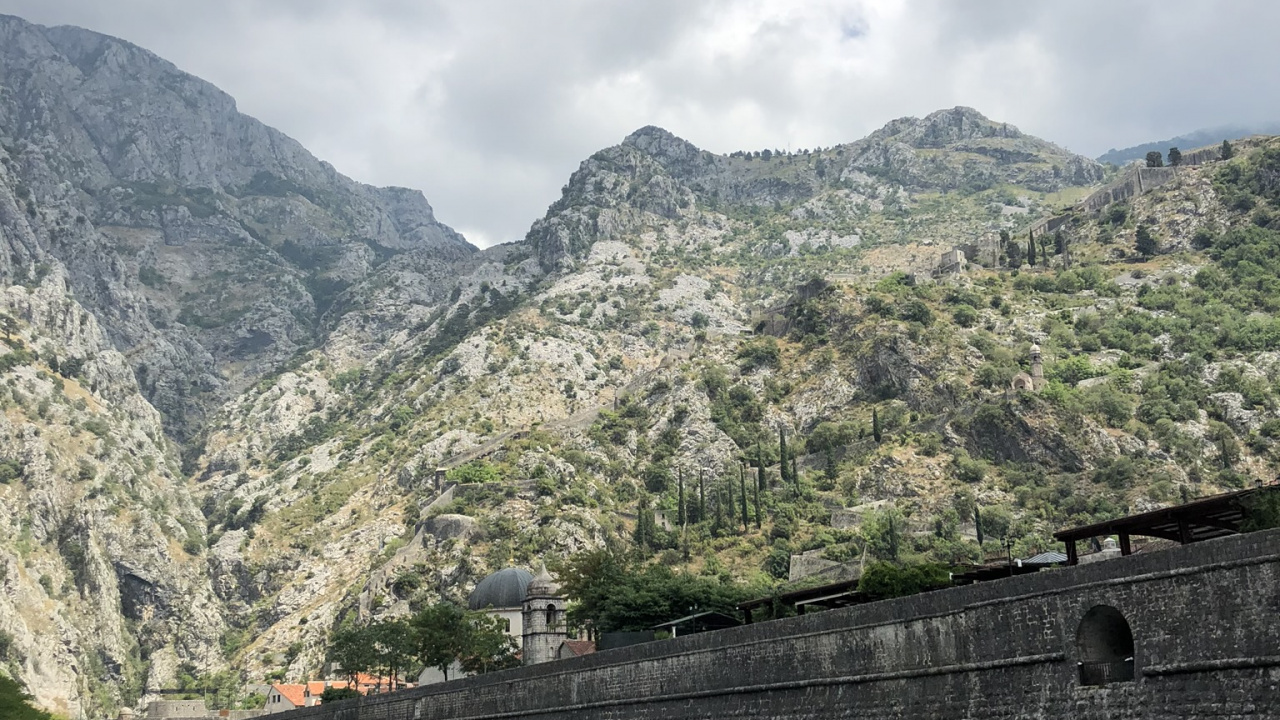 Torre Kampana, Montaje de Escenografía, Fiordo, Los Recursos de Agua, Agua. Wallpaper in 1280x720 Resolution