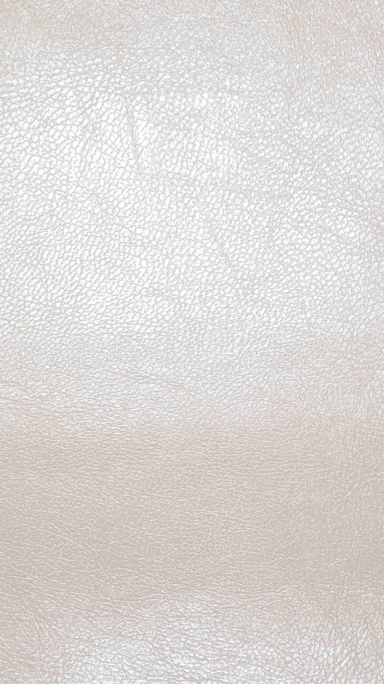 Weißes Textil Auf Weißem Tisch. Wallpaper in 750x1334 Resolution