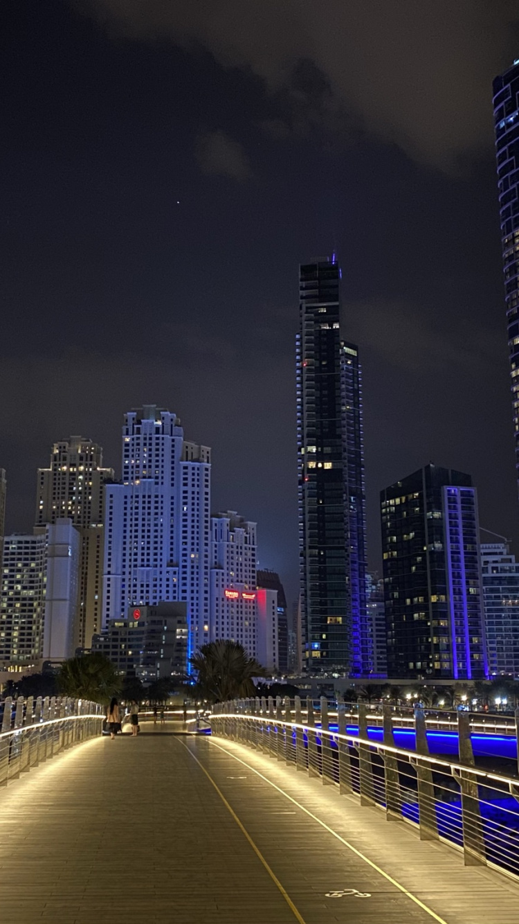 Dubai, Nacht, Tower Block, Metropole, Stadtgebiet. Wallpaper in 750x1334 Resolution