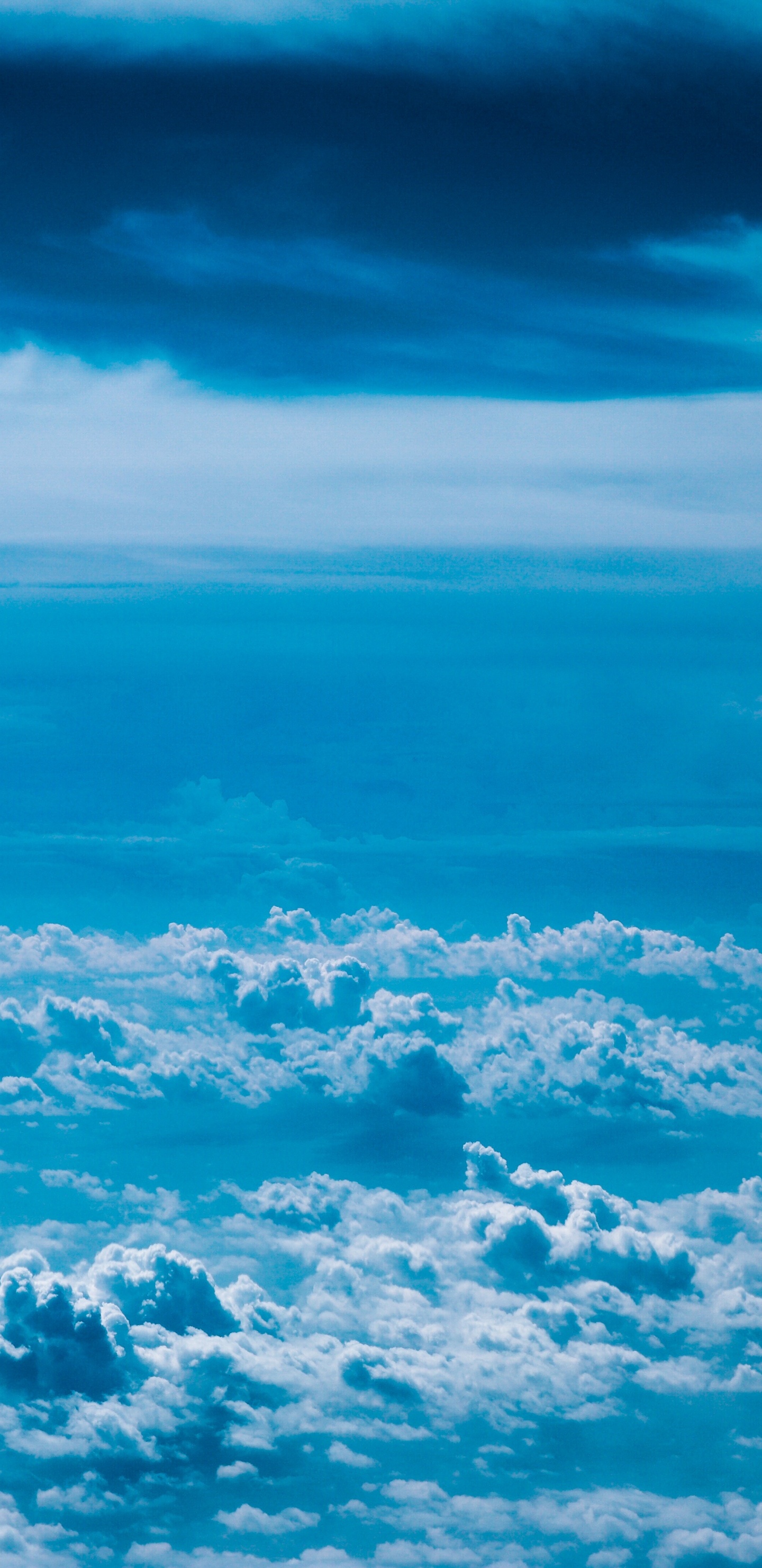 White Clouds and Blue Sky. Wallpaper in 1440x2960 Resolution