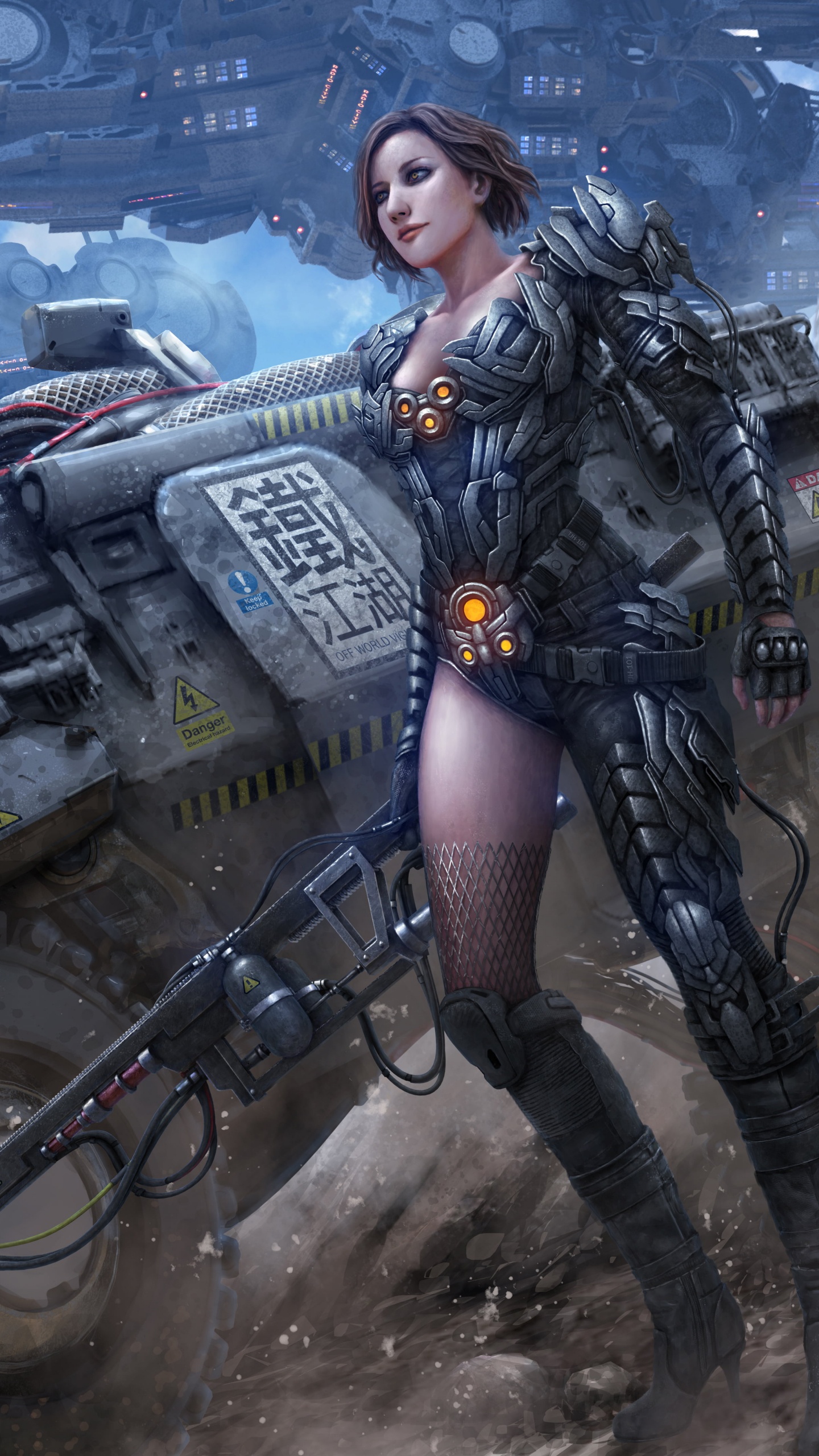 Mujer Con Chaqueta de Camuflaje Negro y Verde y Pantalones Cortos Negros Sentada en la Batalla Negra y Verde. Wallpaper in 1440x2560 Resolution