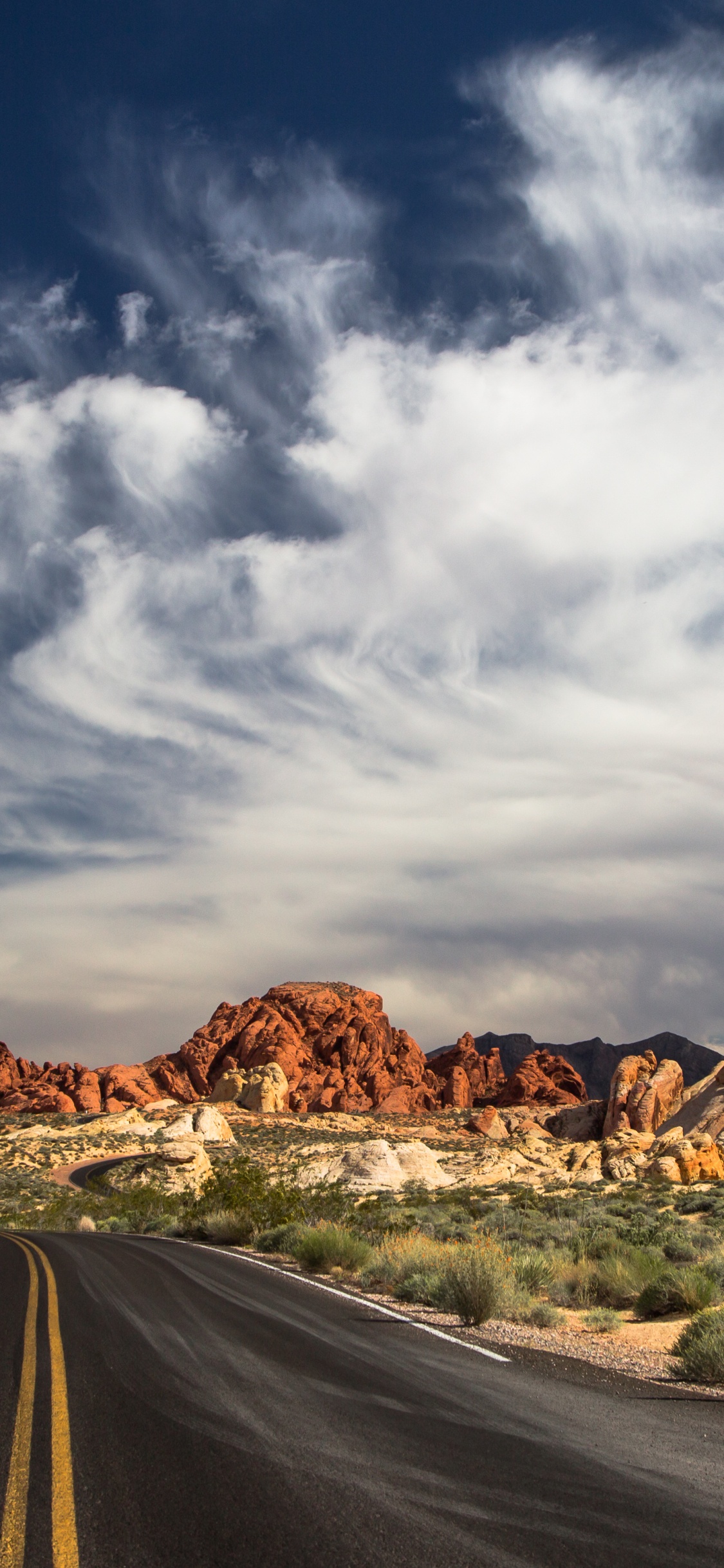 Valley Fire Las Vegas, Las Vegas, Mojave Desert, Yosemite Valley, Mountain. Wallpaper in 1125x2436 Resolution