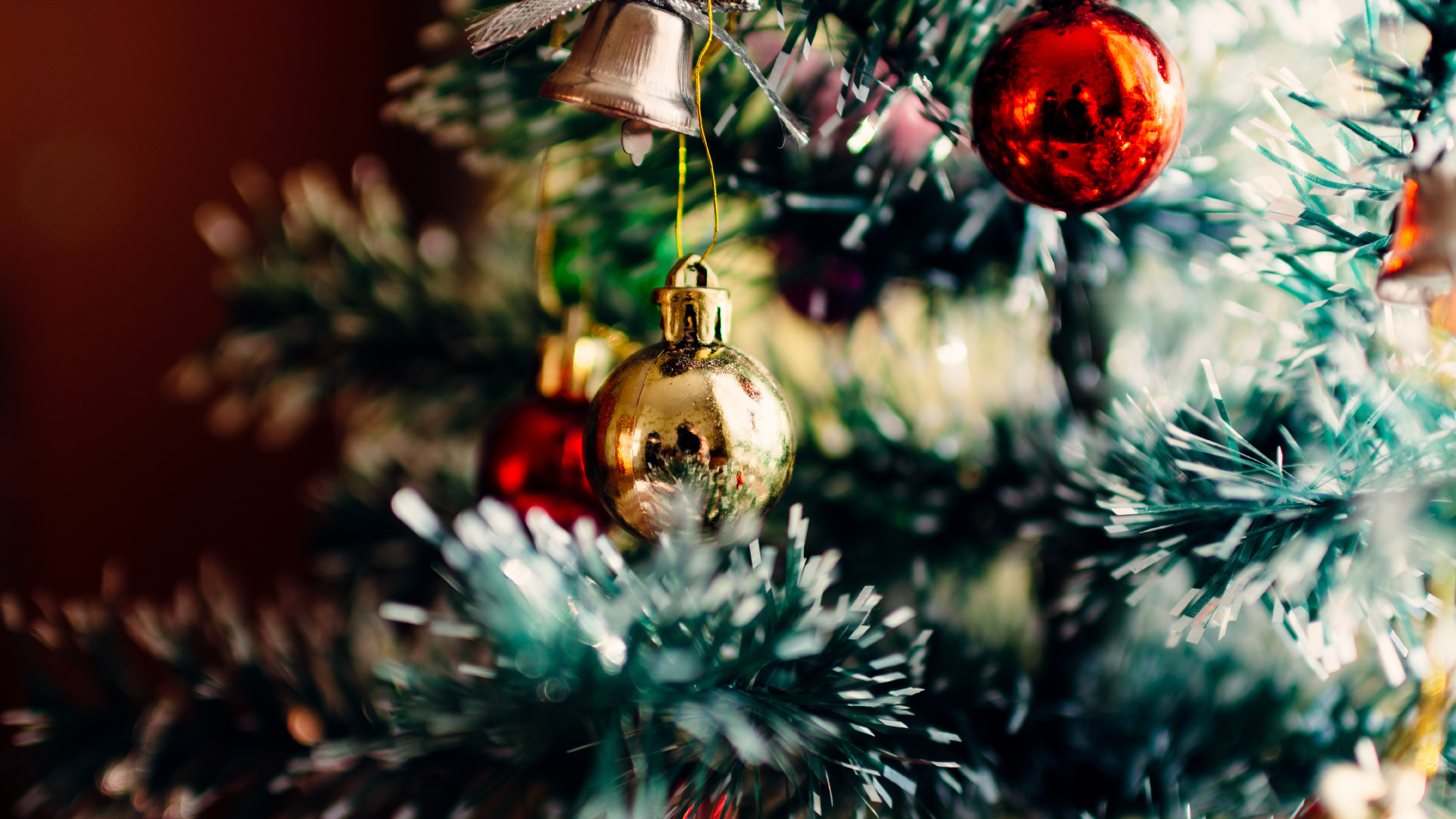 Christmas and Holiday Season, Christmas Day, Holiday, Christmas Tree, Christmas Ornament. Wallpaper in 1920x1080 Resolution