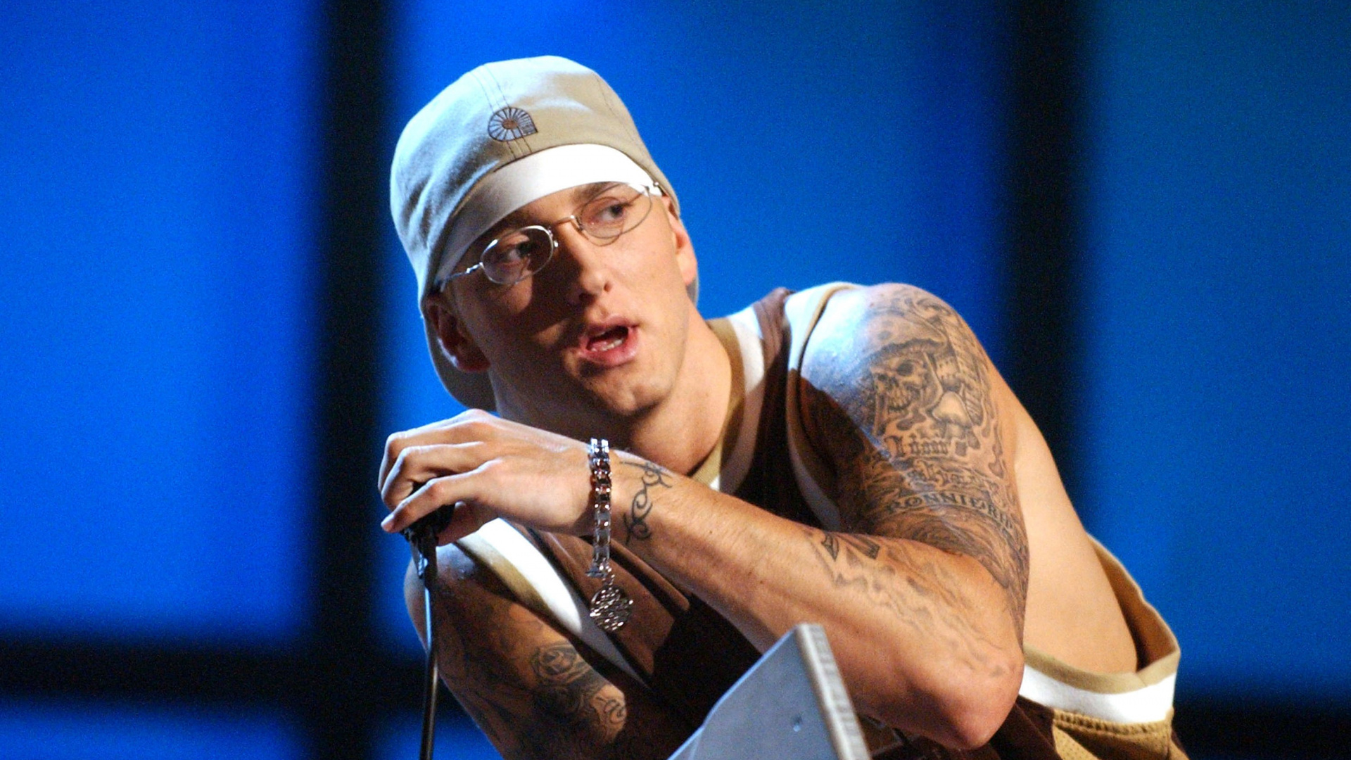 Eminem, Arm, Performance, Music, Muscle. Wallpaper in 1920x1080 Resolution