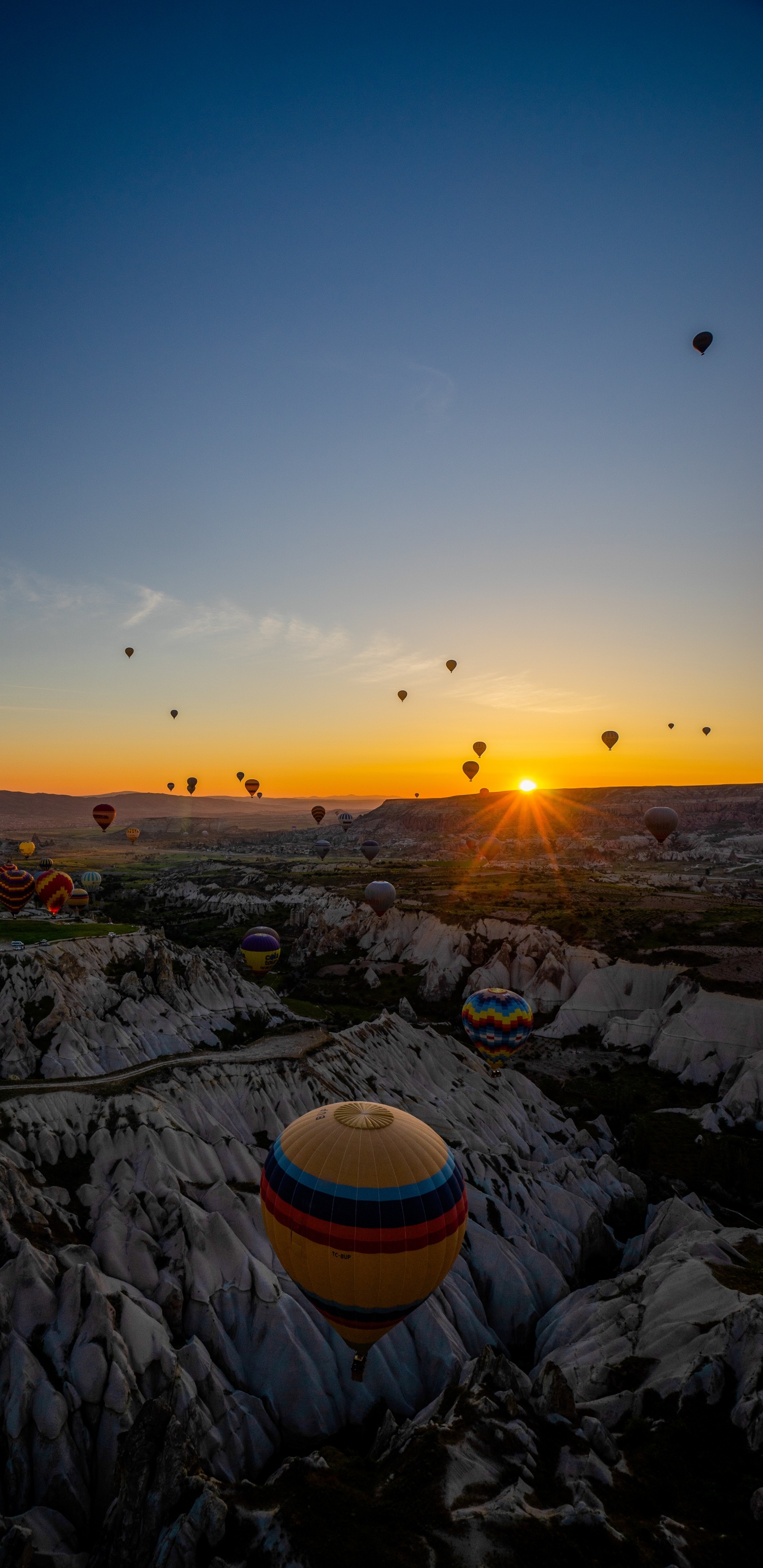 Greme, Hot Air Balloon, Atmosphere, Daytime, Aerostat. Wallpaper in 1440x2960 Resolution