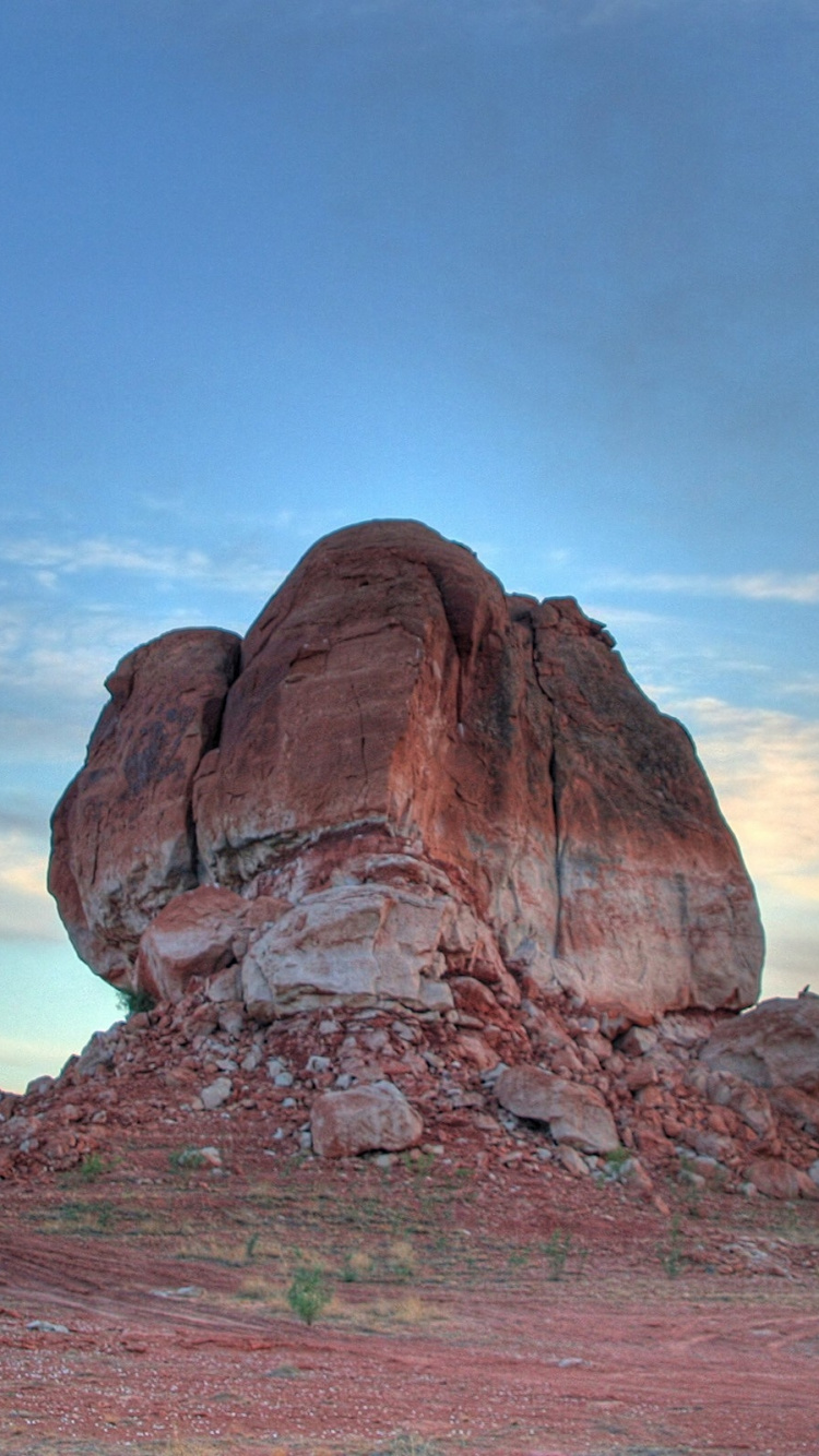 Brown Rock Formation Under Blue Sky During Daytime. Wallpaper in 750x1334 Resolution