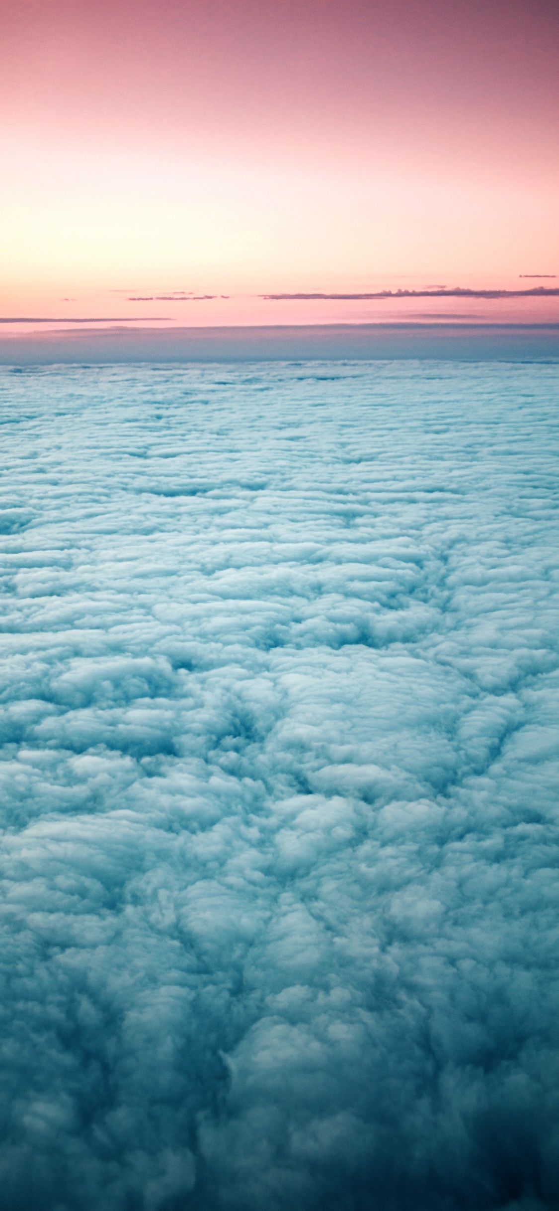Vinny Degeorge, Youtube, Cloud, Atmosphere, Water Resources. Wallpaper in 1125x2436 Resolution