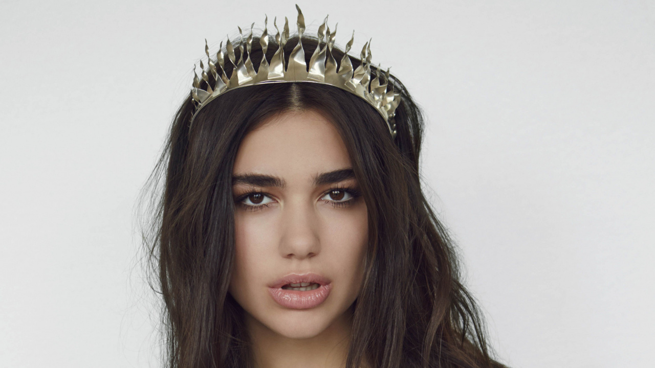 Dua Lipa, Casque, Cheveu, Couronne, Accessoire de Cheveux. Wallpaper in 1280x720 Resolution