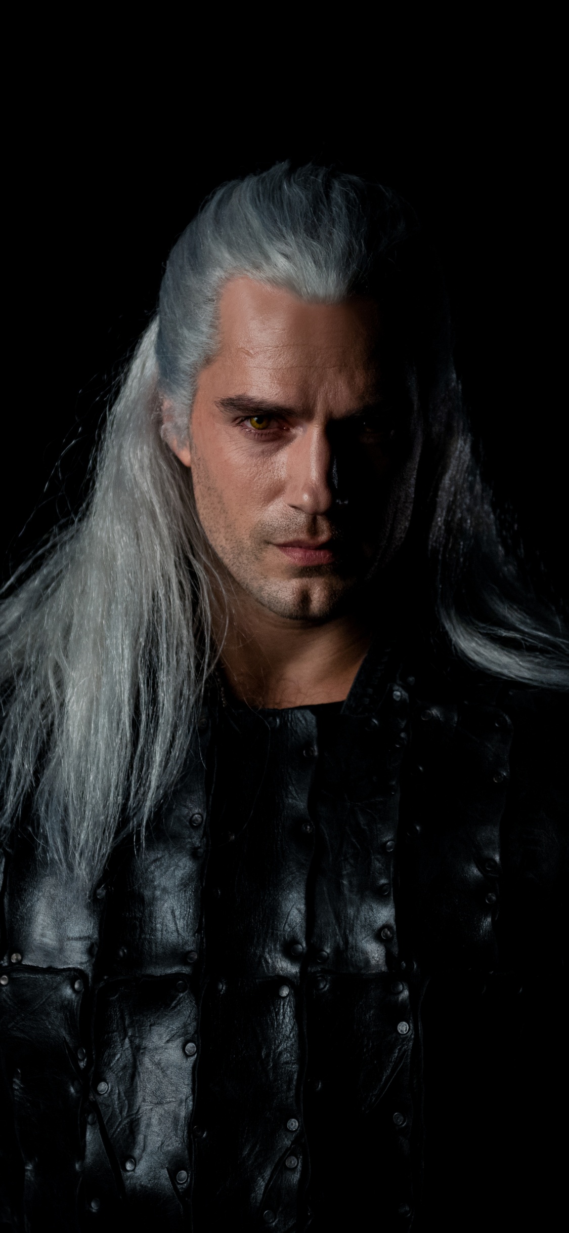 亨利*卡维尔, 杰洛特利维亚, Netflix, 黑色的, 长长的头发 壁纸 1125x2436 允许