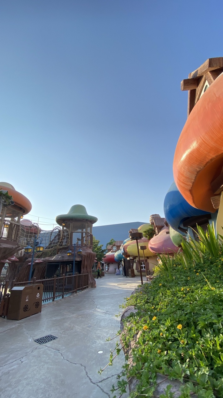 旅游业, 房地产, 灌木, 花园, 溜槽 壁纸 720x1280 允许