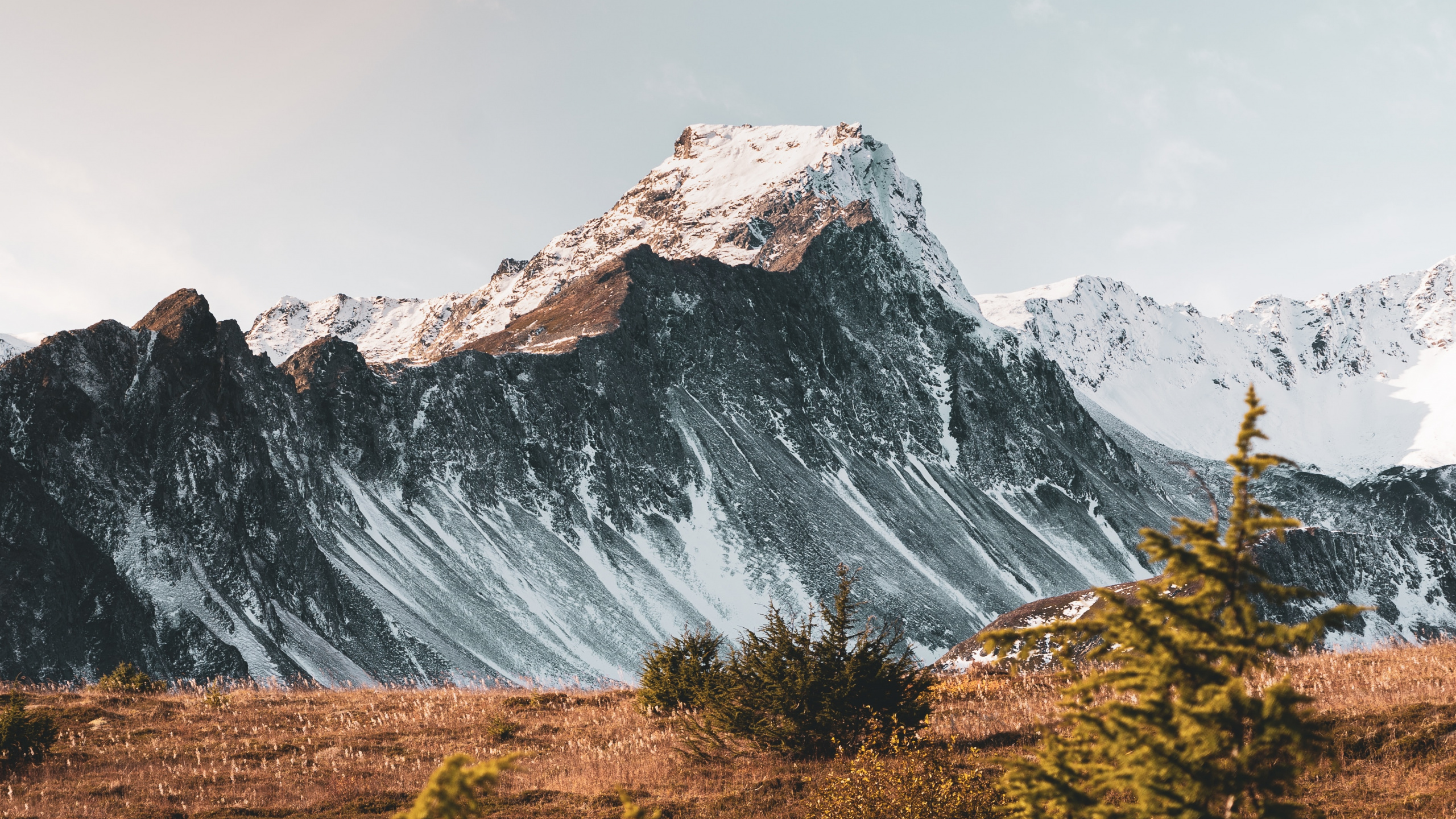 Montaña, Montaje de Escenografía, Las Formaciones Montañosas, Naturaleza, Paisaje Natural. Wallpaper in 2560x1440 Resolution
