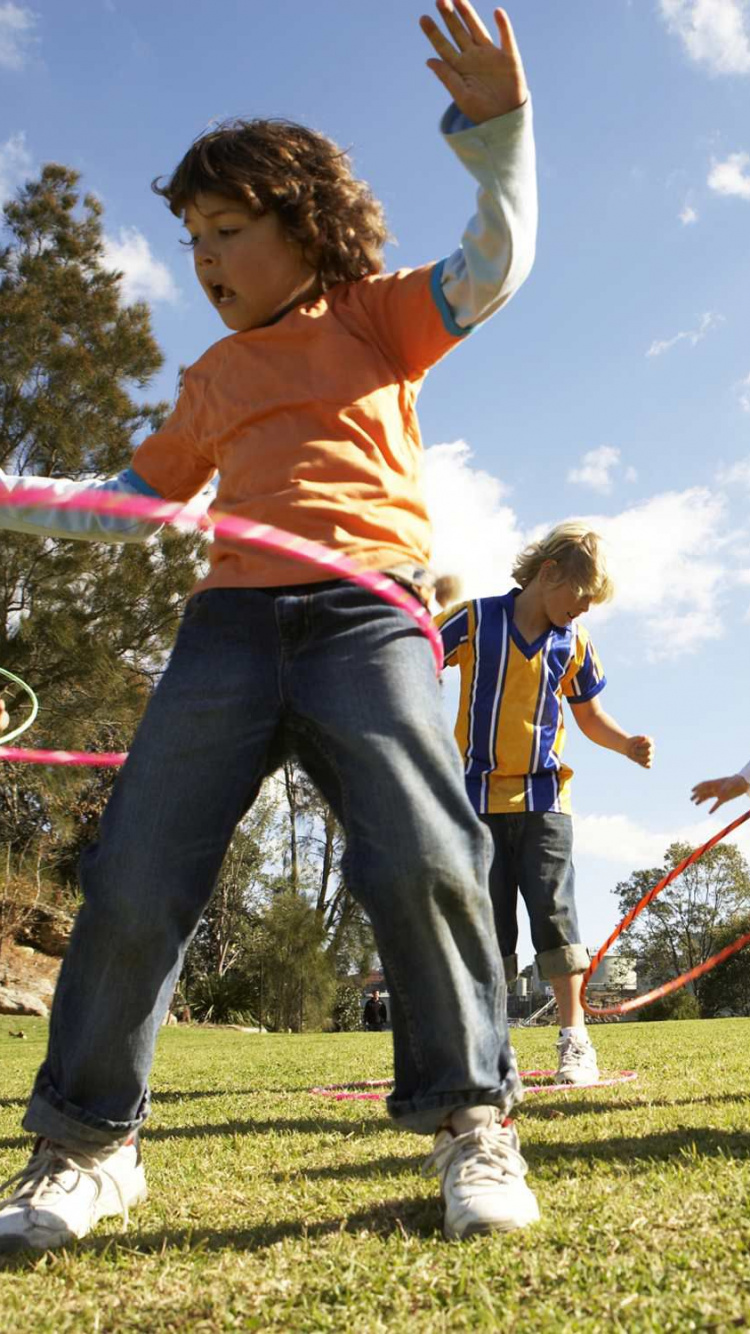 Fun, Leisure, Parenting, Kids Outdoor Playing, Parent. Wallpaper in 750x1334 Resolution