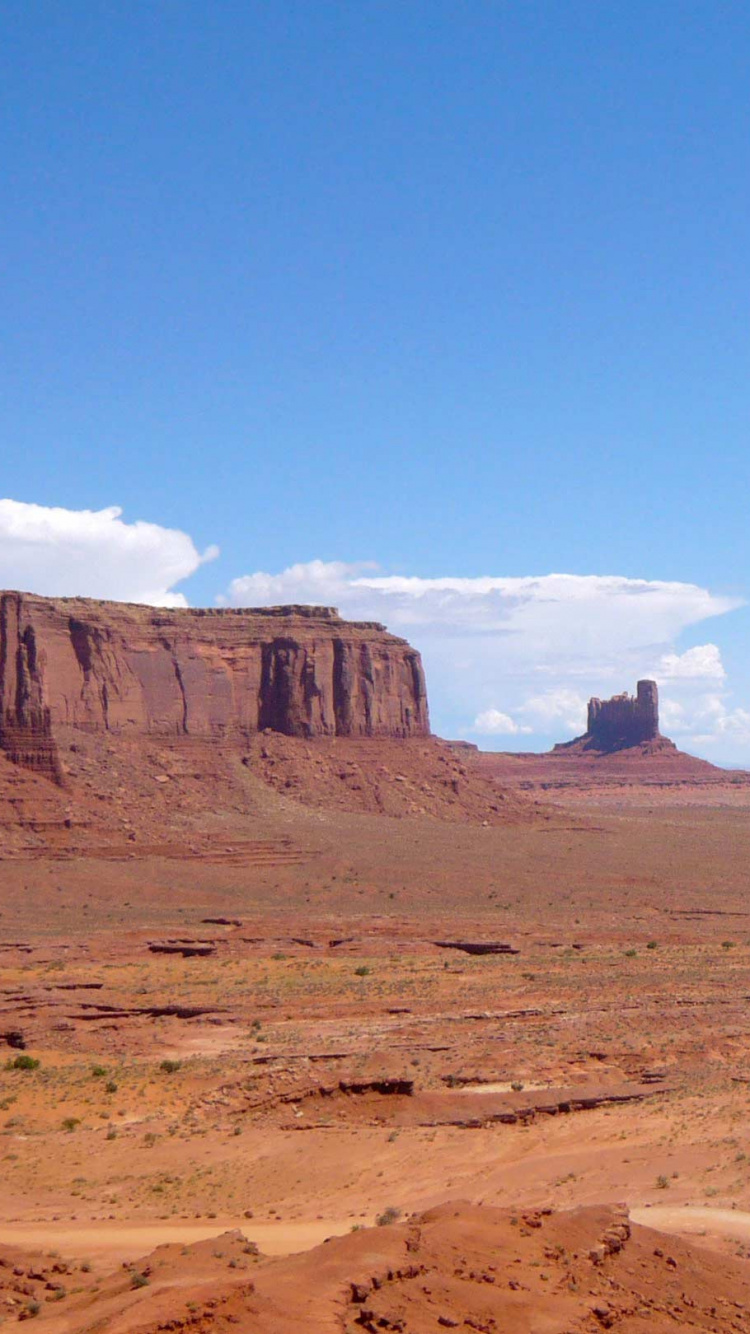 Brown Rock Formation Under Blue Sky During Daytime. Wallpaper in 750x1334 Resolution